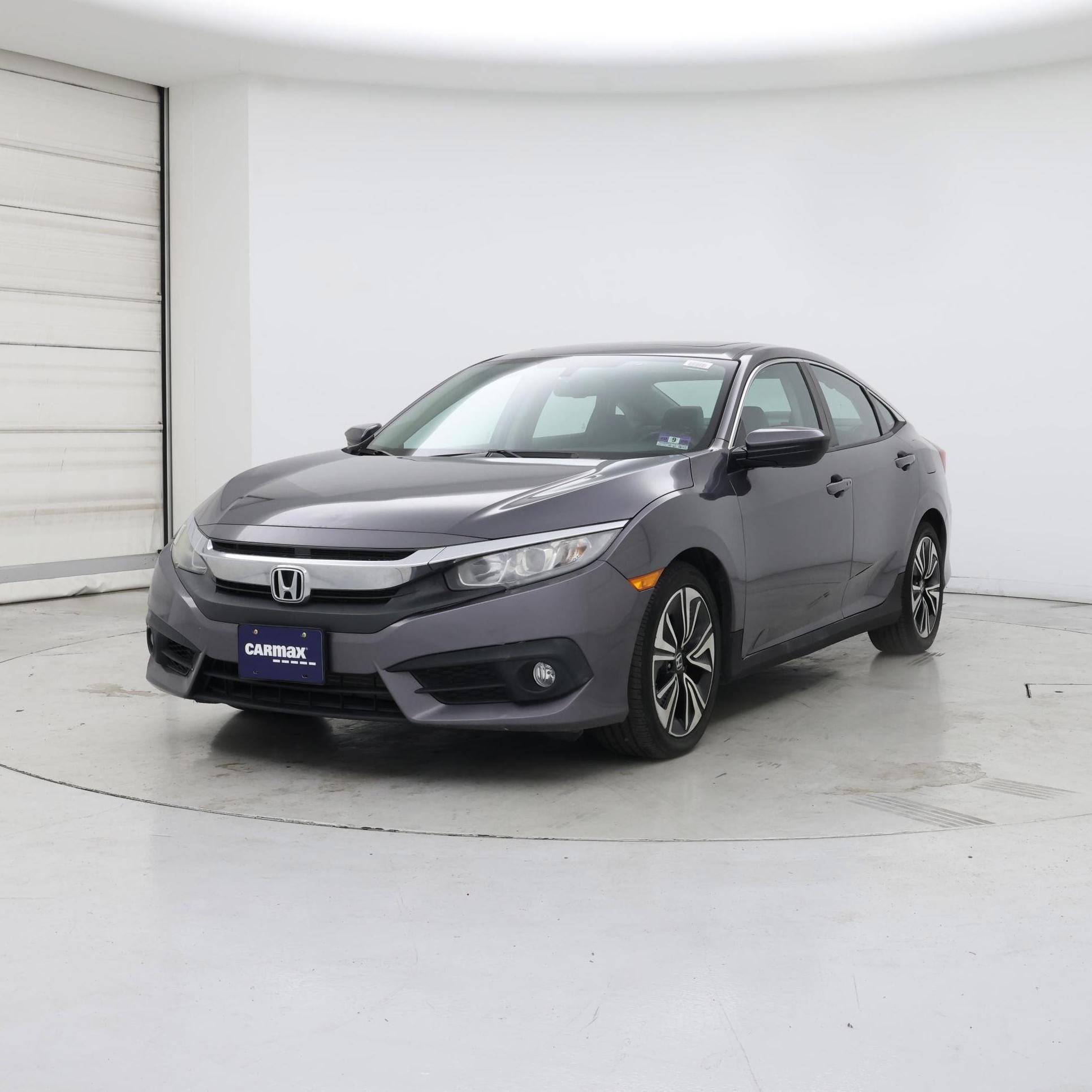 Thumbnail: 2016 Honda Civic - 4