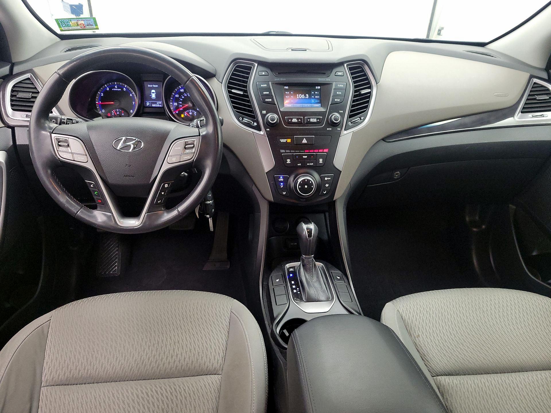 Thumbnail: 2014 Hyundai Santa Fe - 9