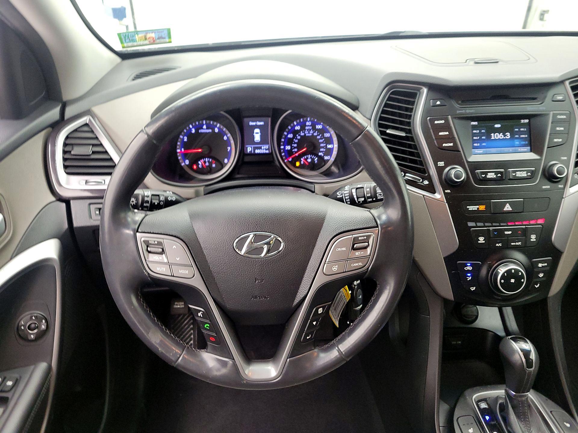 Thumbnail: 2014 Hyundai Santa Fe - 10