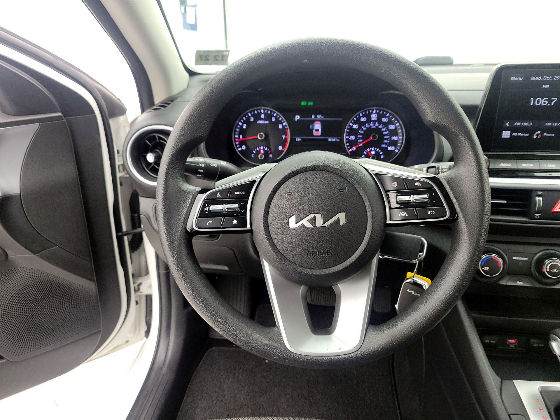 Thumbnail: 2023 Kia Forte - 10