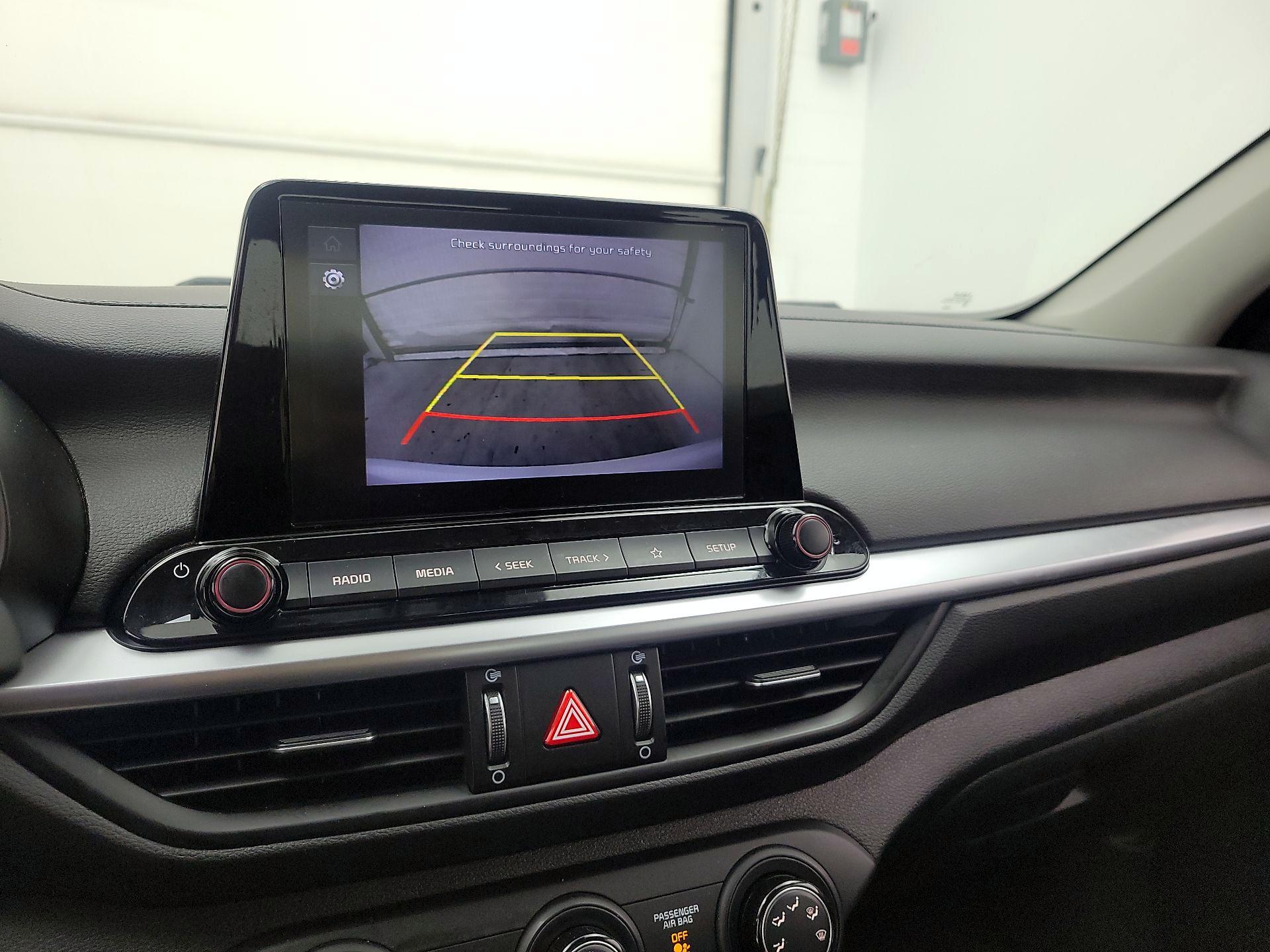 Thumbnail: 2023 Kia Forte - 14