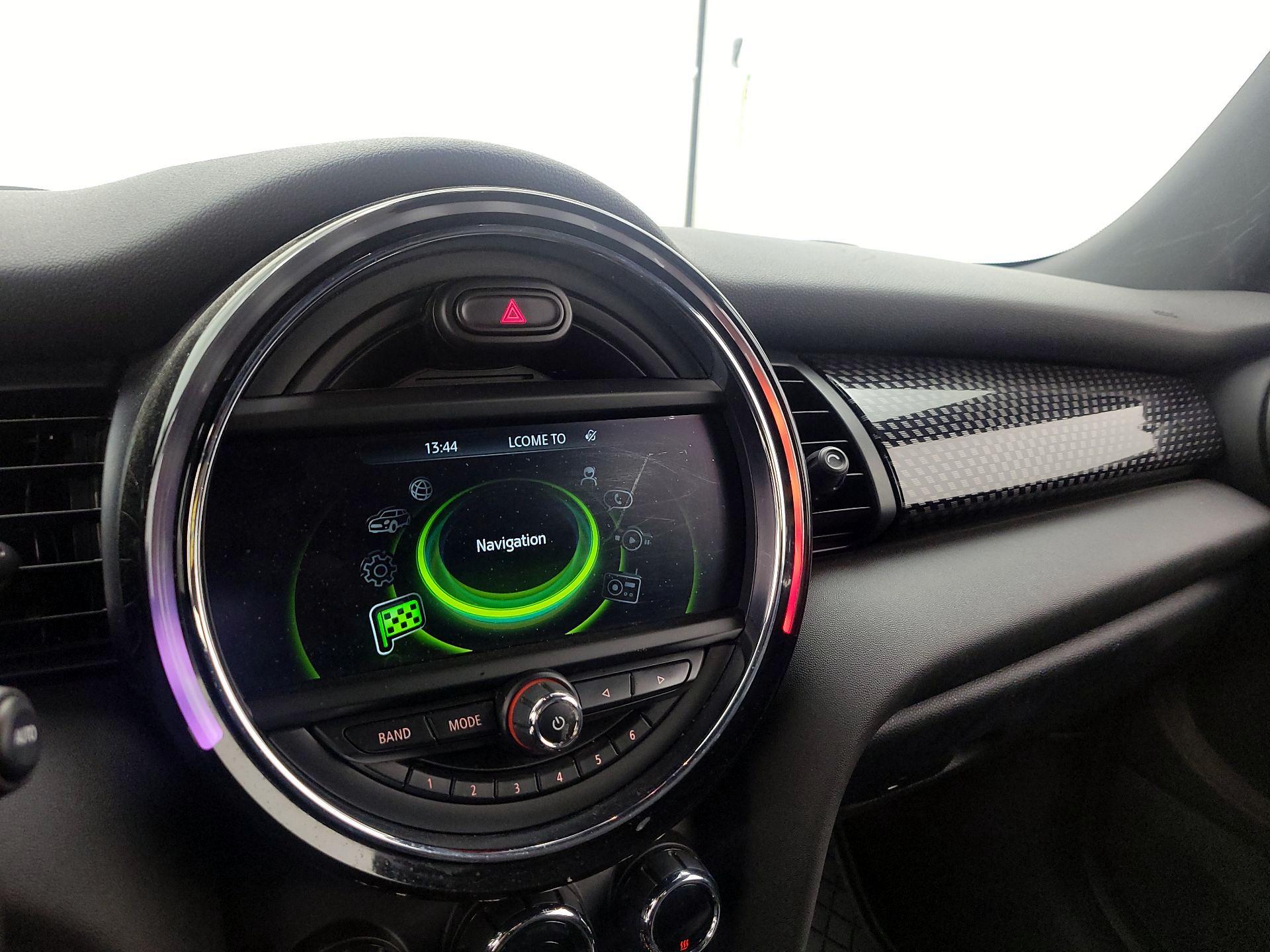 Thumbnail: 2016 MINI Cooper - 15