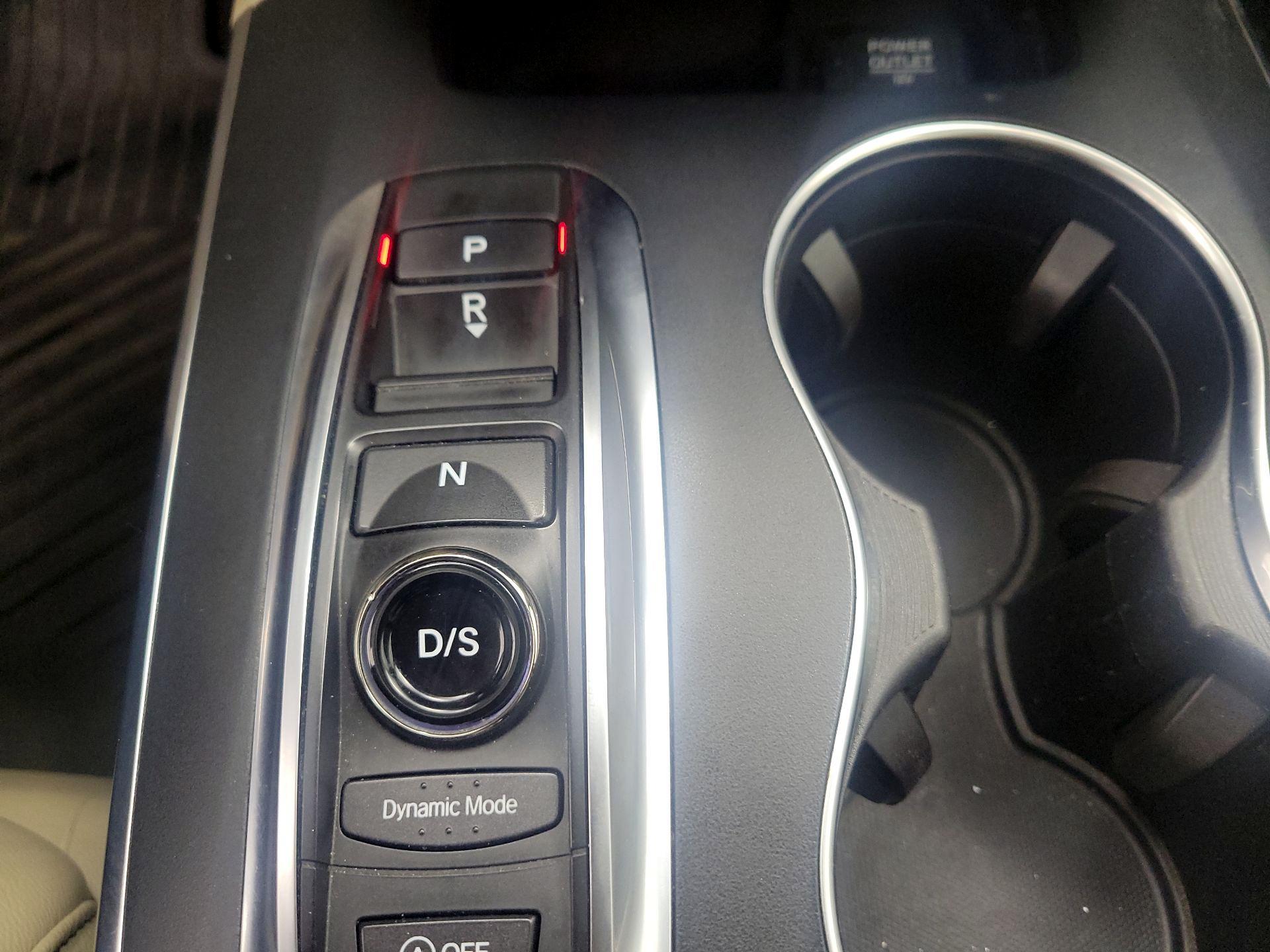 Thumbnail: 2020 Acura MDX - 17