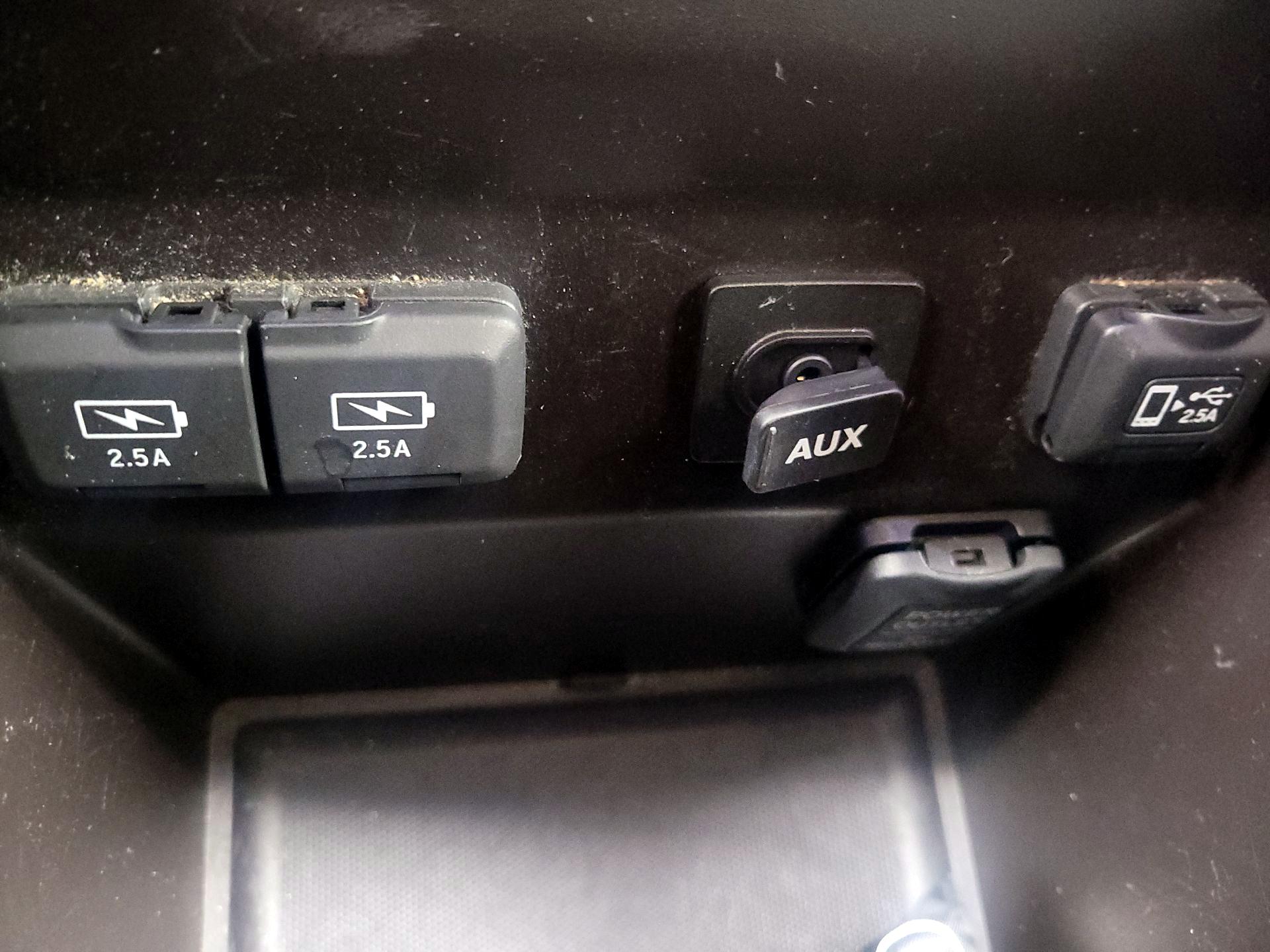 Thumbnail: 2020 Acura MDX - 18