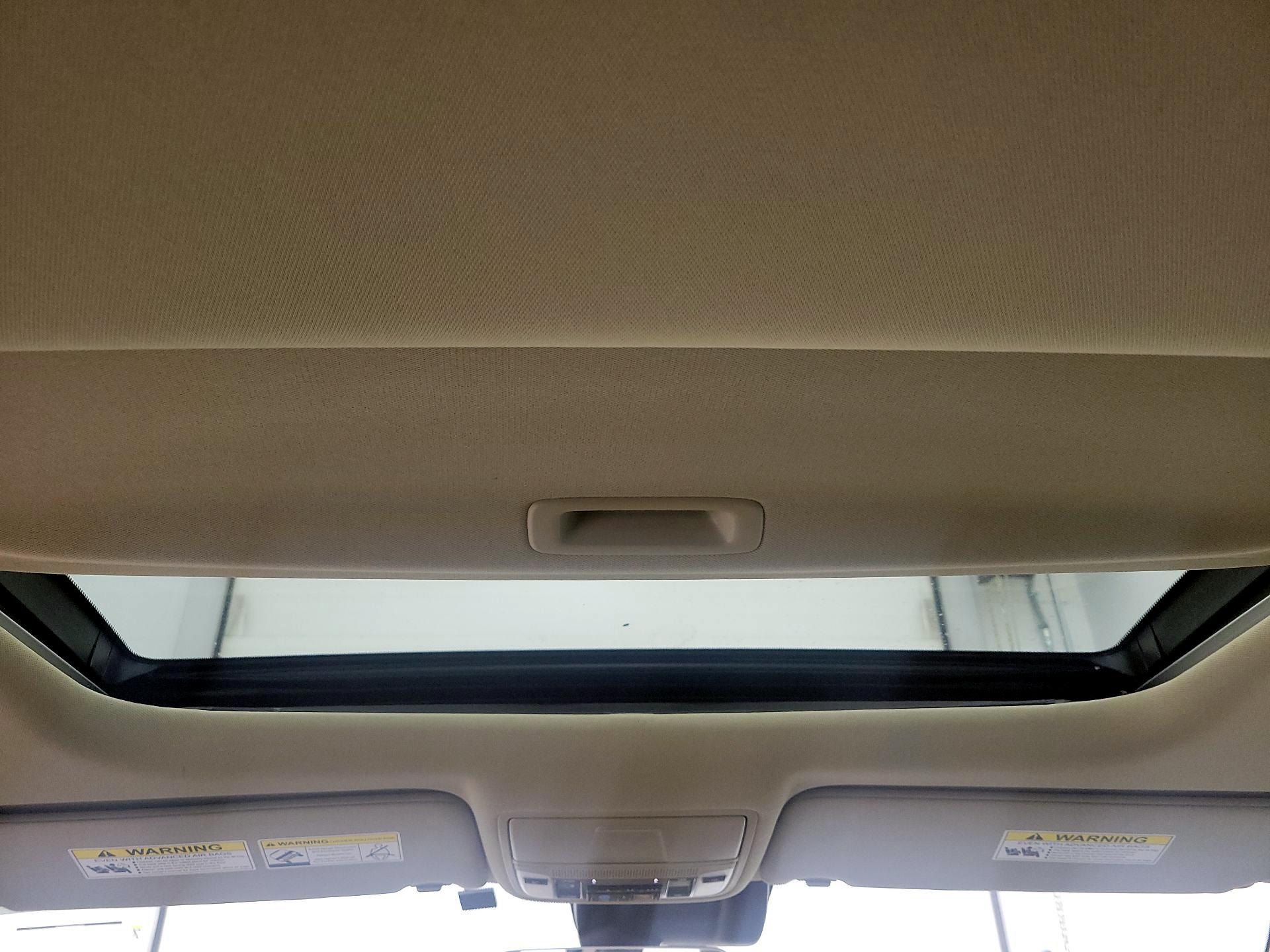 Thumbnail: 2020 Acura MDX - 19