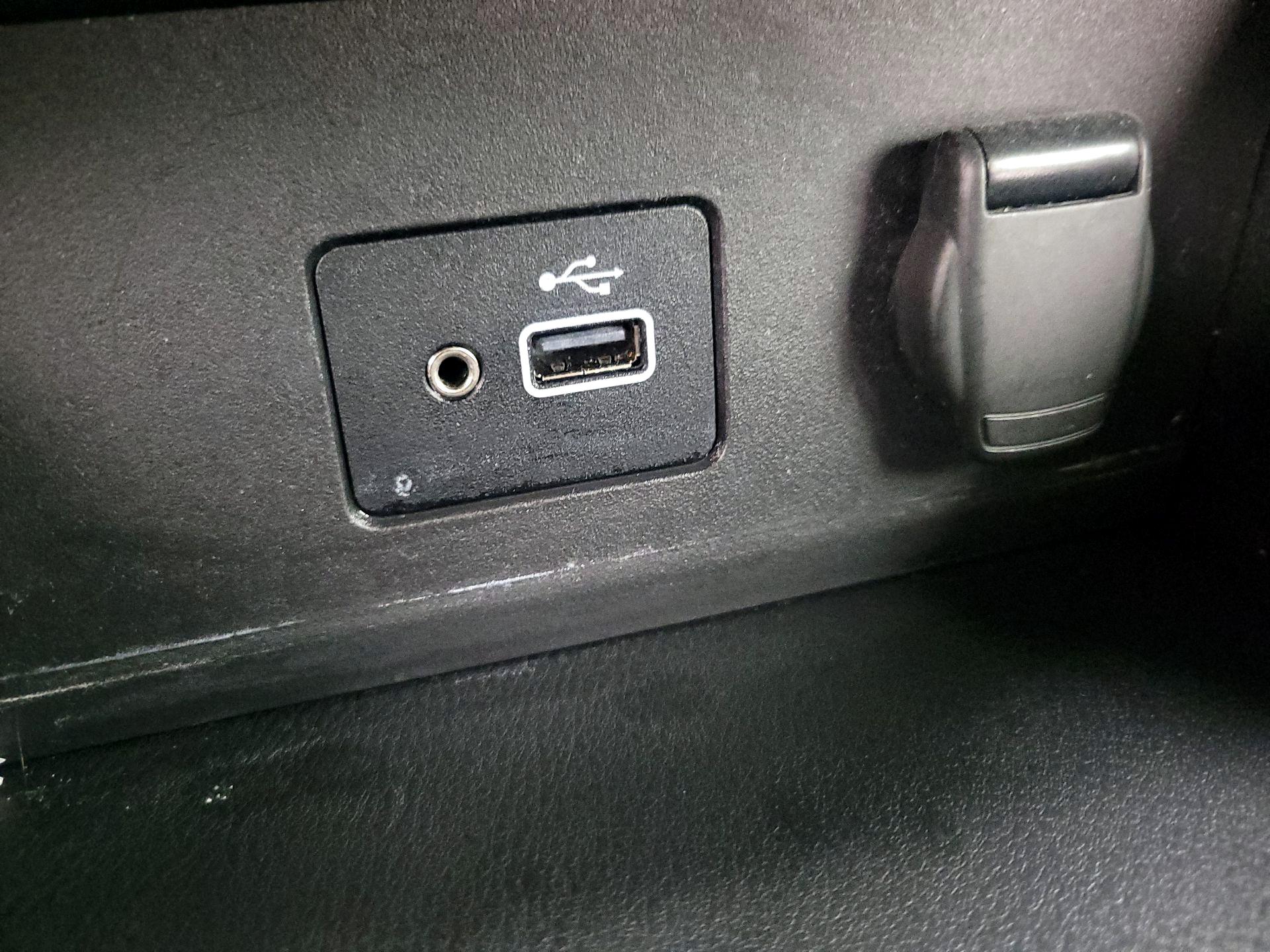 Thumbnail: 2021 Nissan Sentra - 18