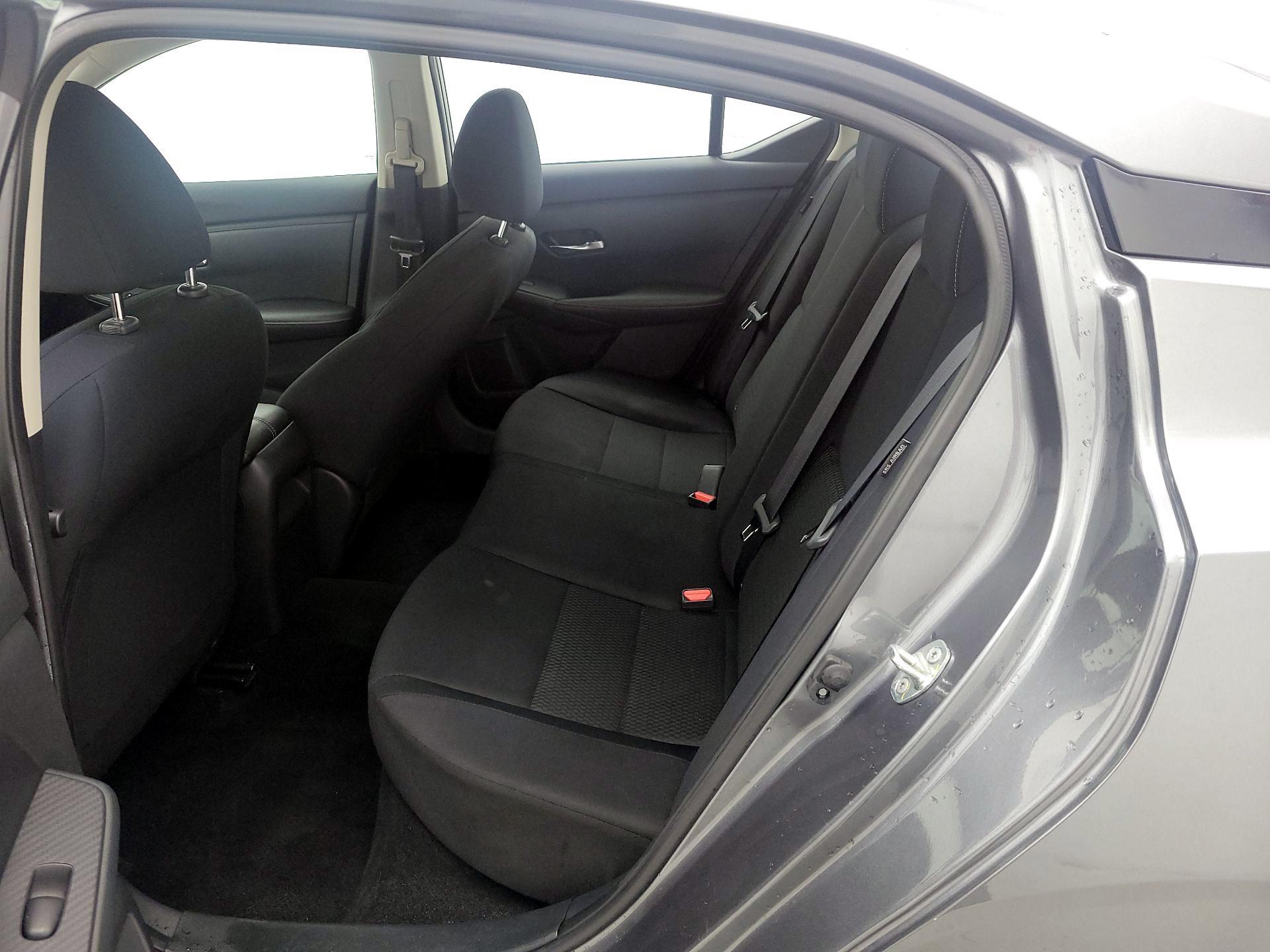 Thumbnail: 2021 Nissan Sentra - 19