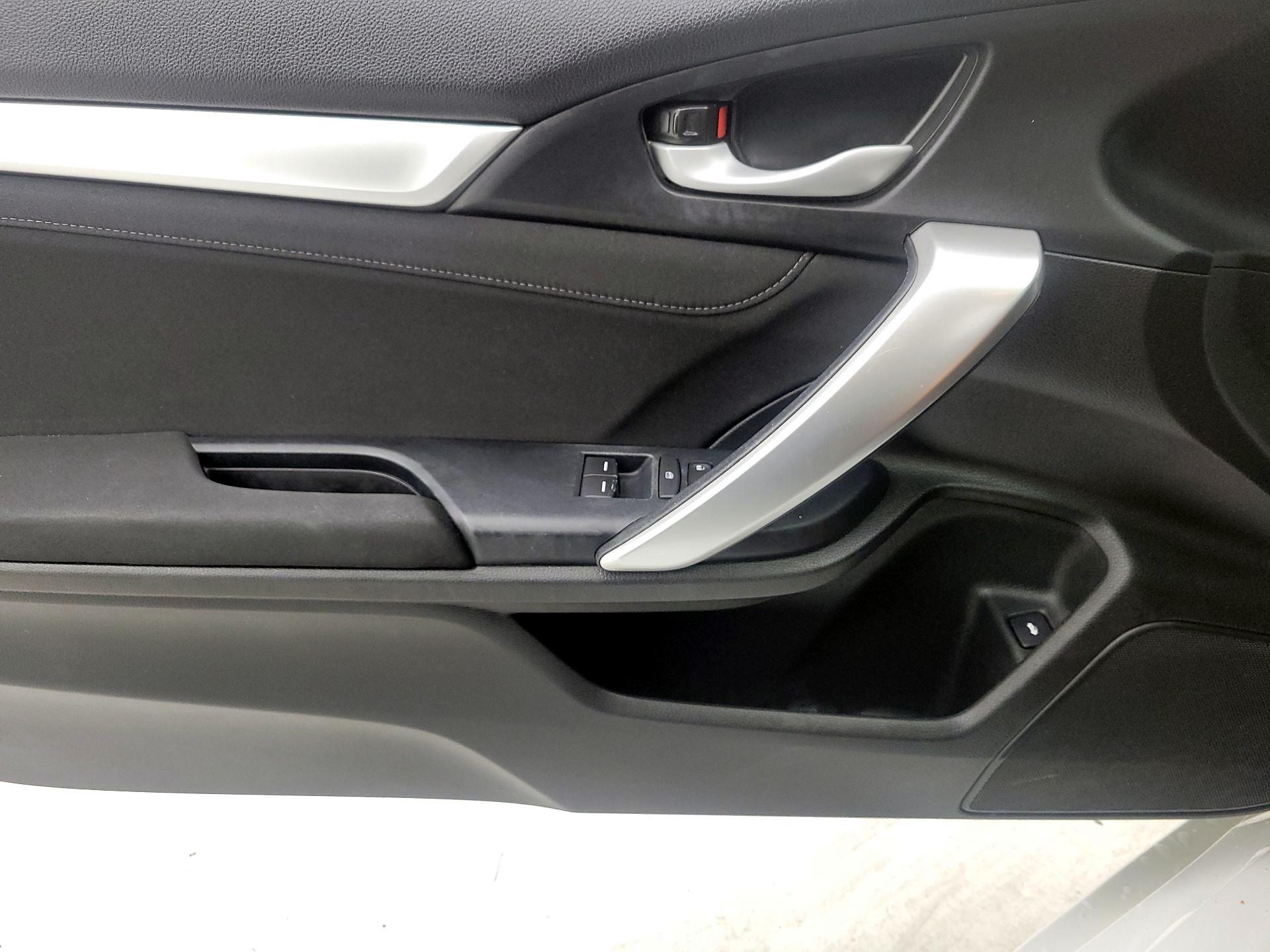 Thumbnail: 2019 Honda Civic - 12