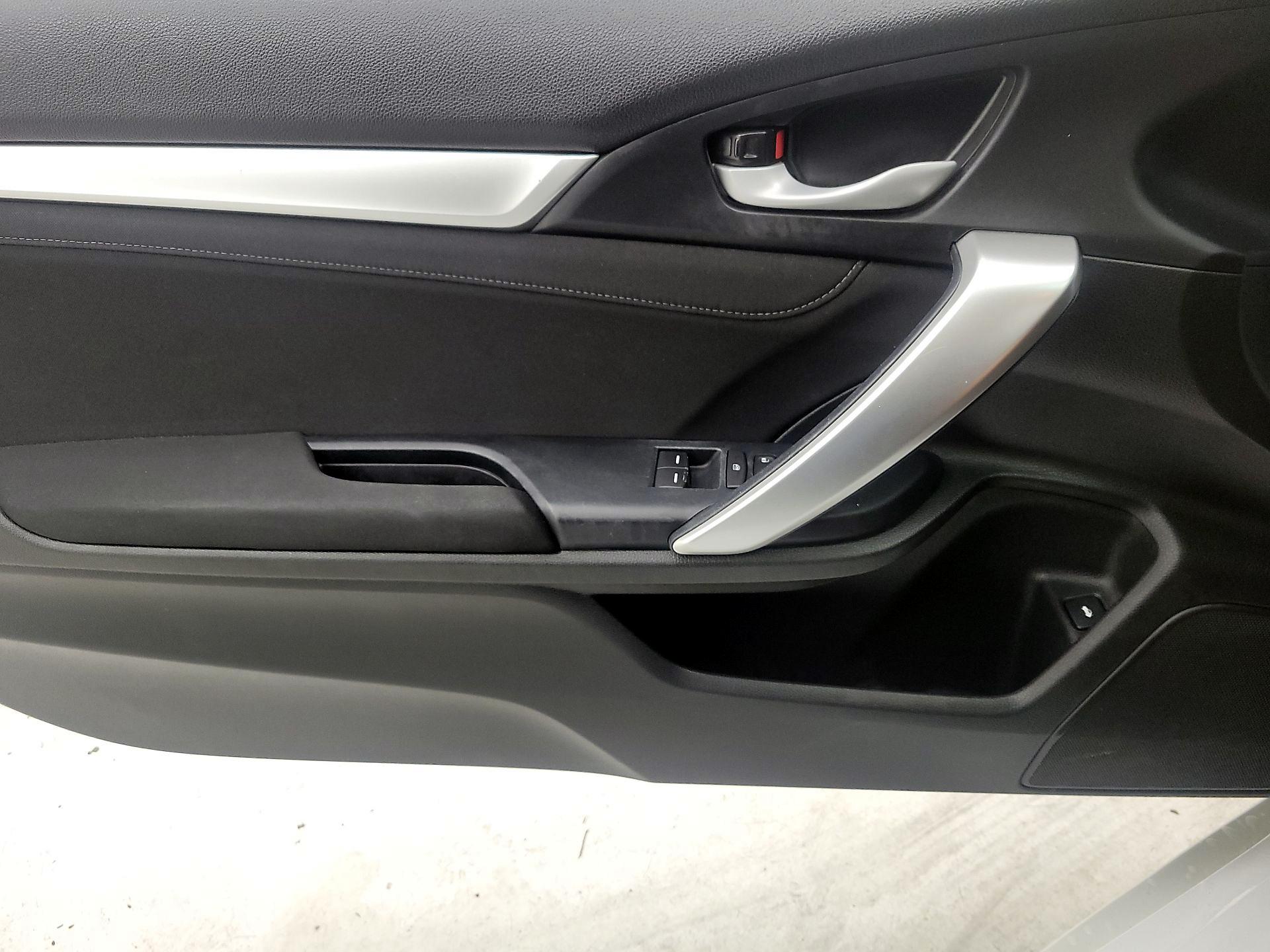 Thumbnail: 2019 Honda Civic - 13