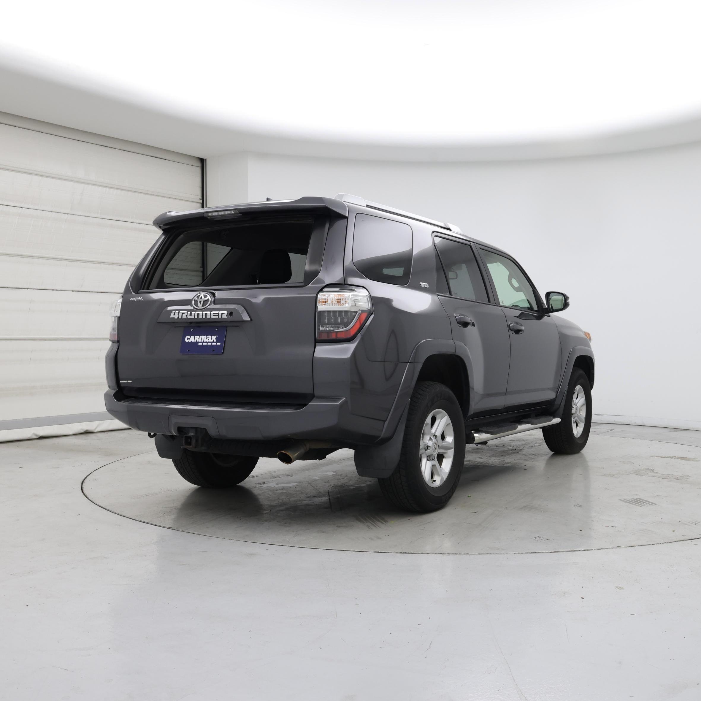 Thumbnail: 2018 Toyota 4Runner - 8