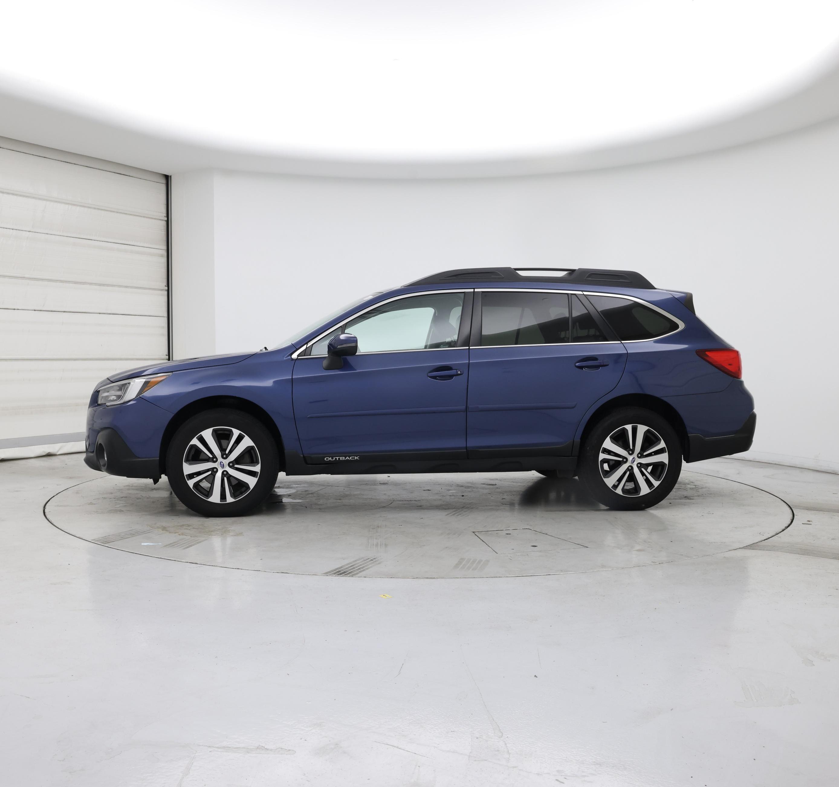 Thumbnail: 2019 Subaru Outback - 3