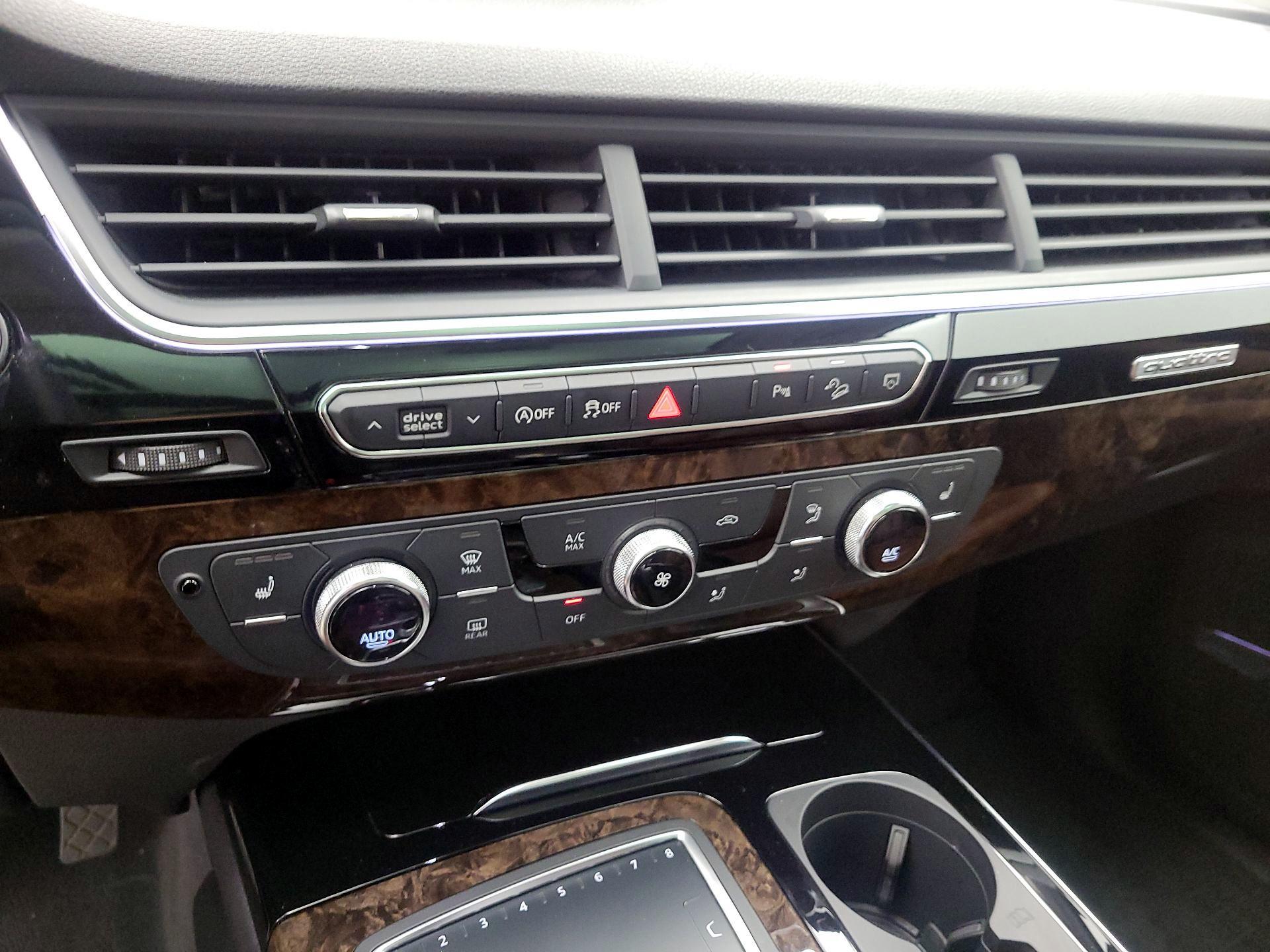 Thumbnail: 2018 Audi Q7 - 16