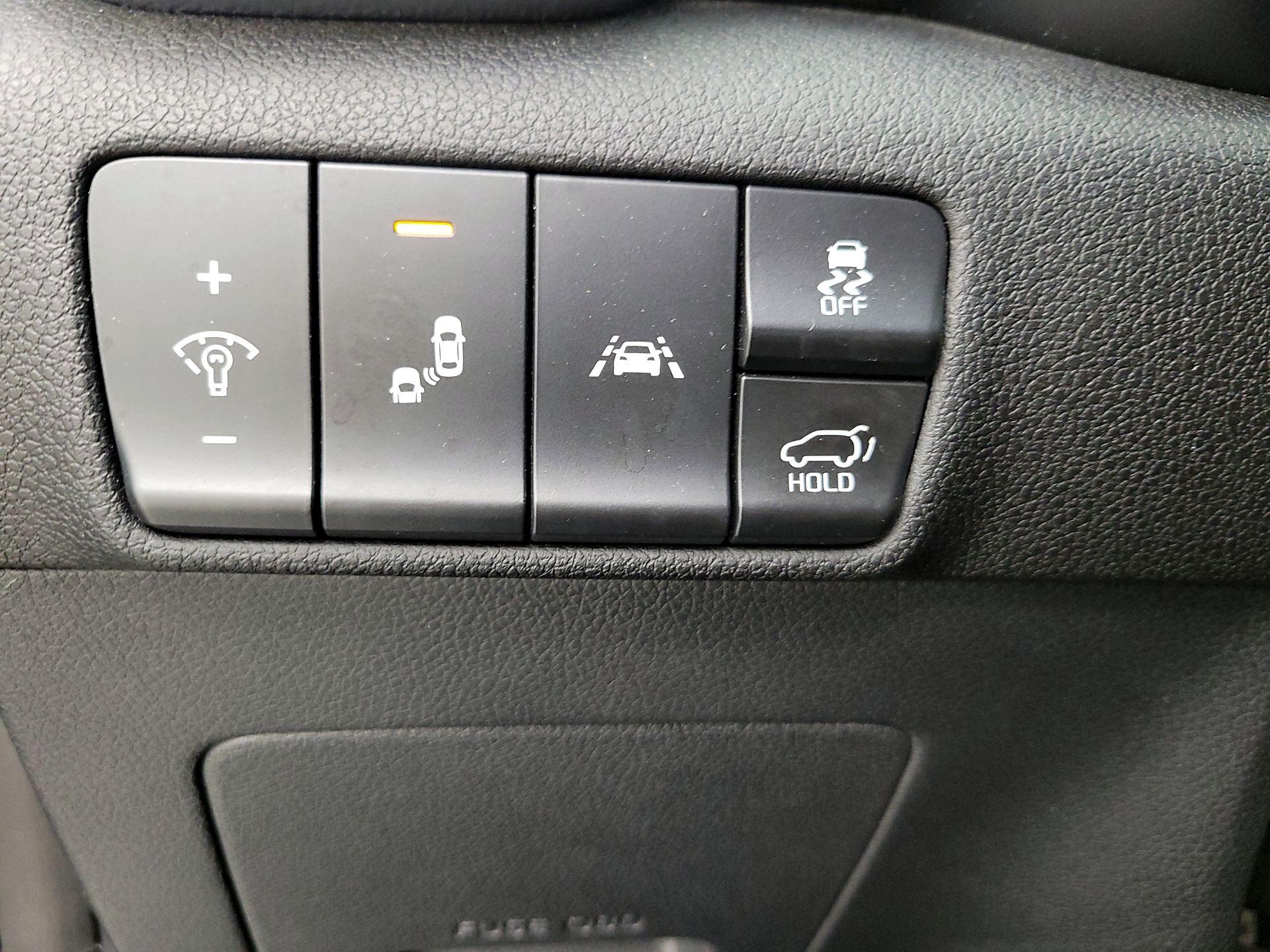 Thumbnail: 2017 Kia Sportage - 13