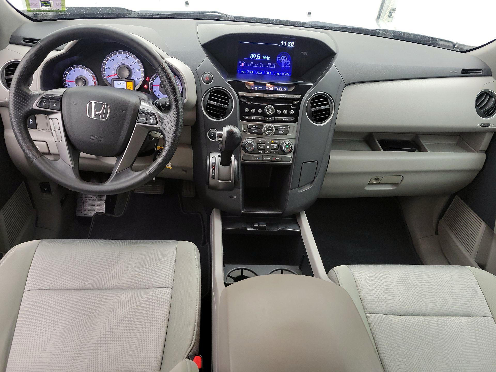 Thumbnail: 2015 Honda Pilot - 9