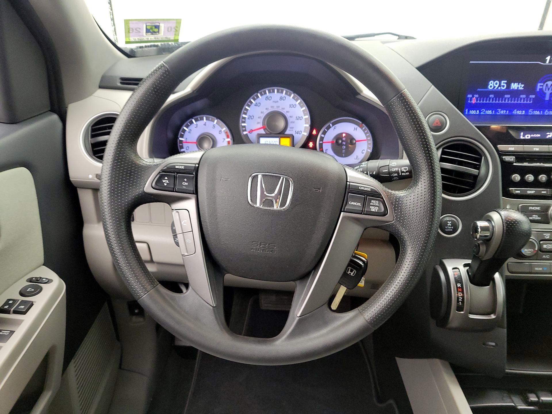 Thumbnail: 2015 Honda Pilot - 10