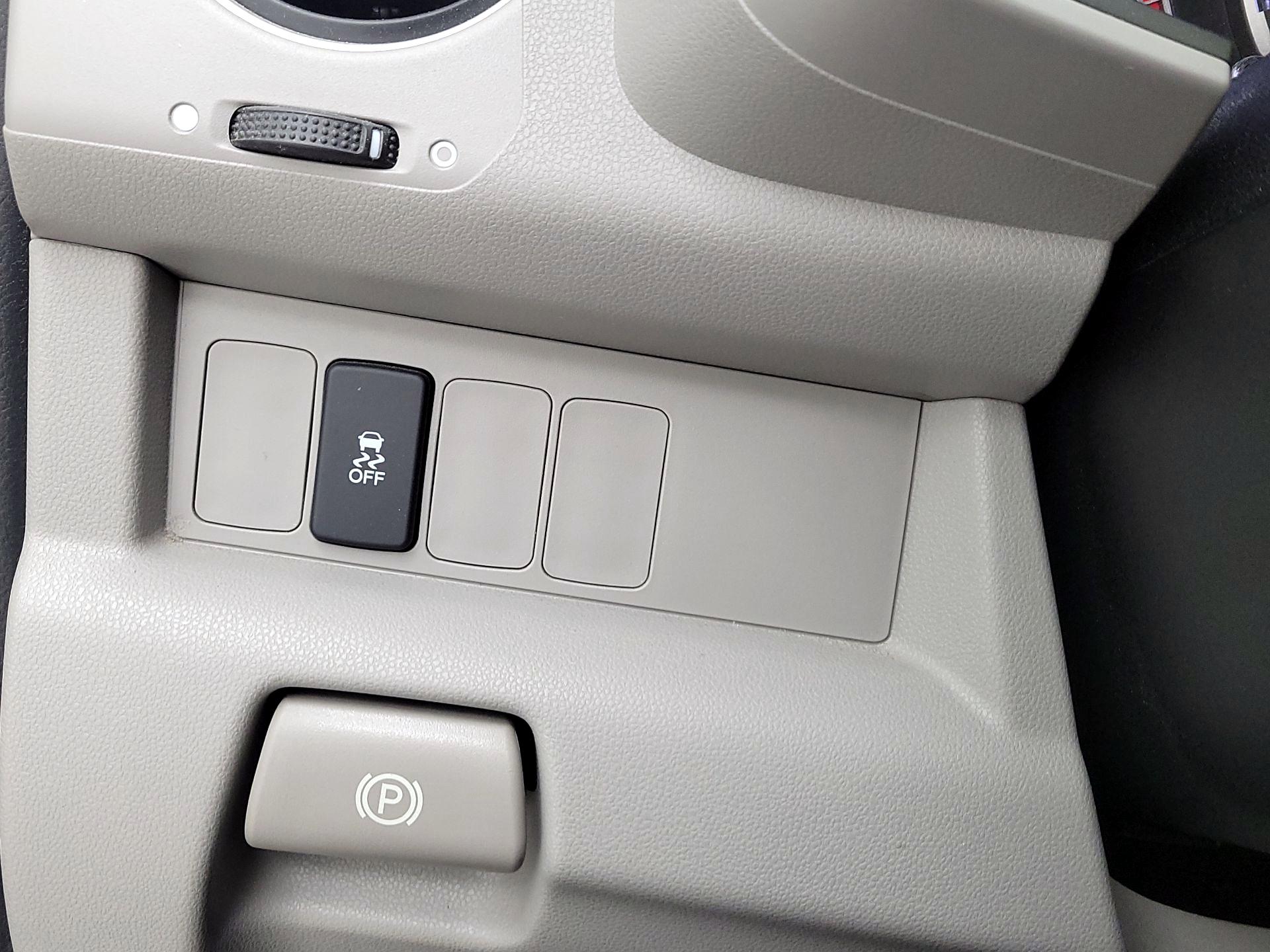 Thumbnail: 2015 Honda Pilot - 13