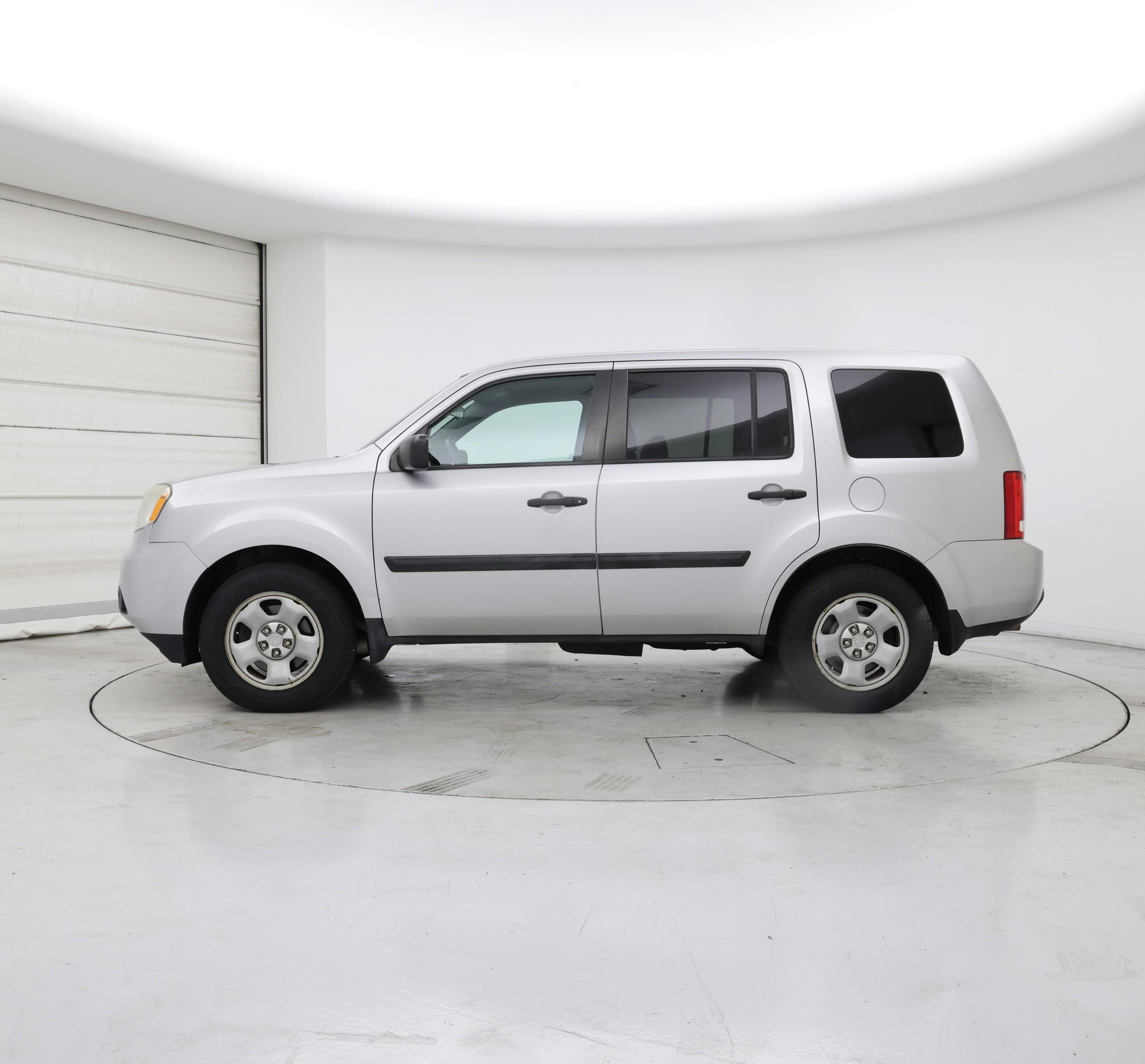 Thumbnail: 2015 Honda Pilot - 3