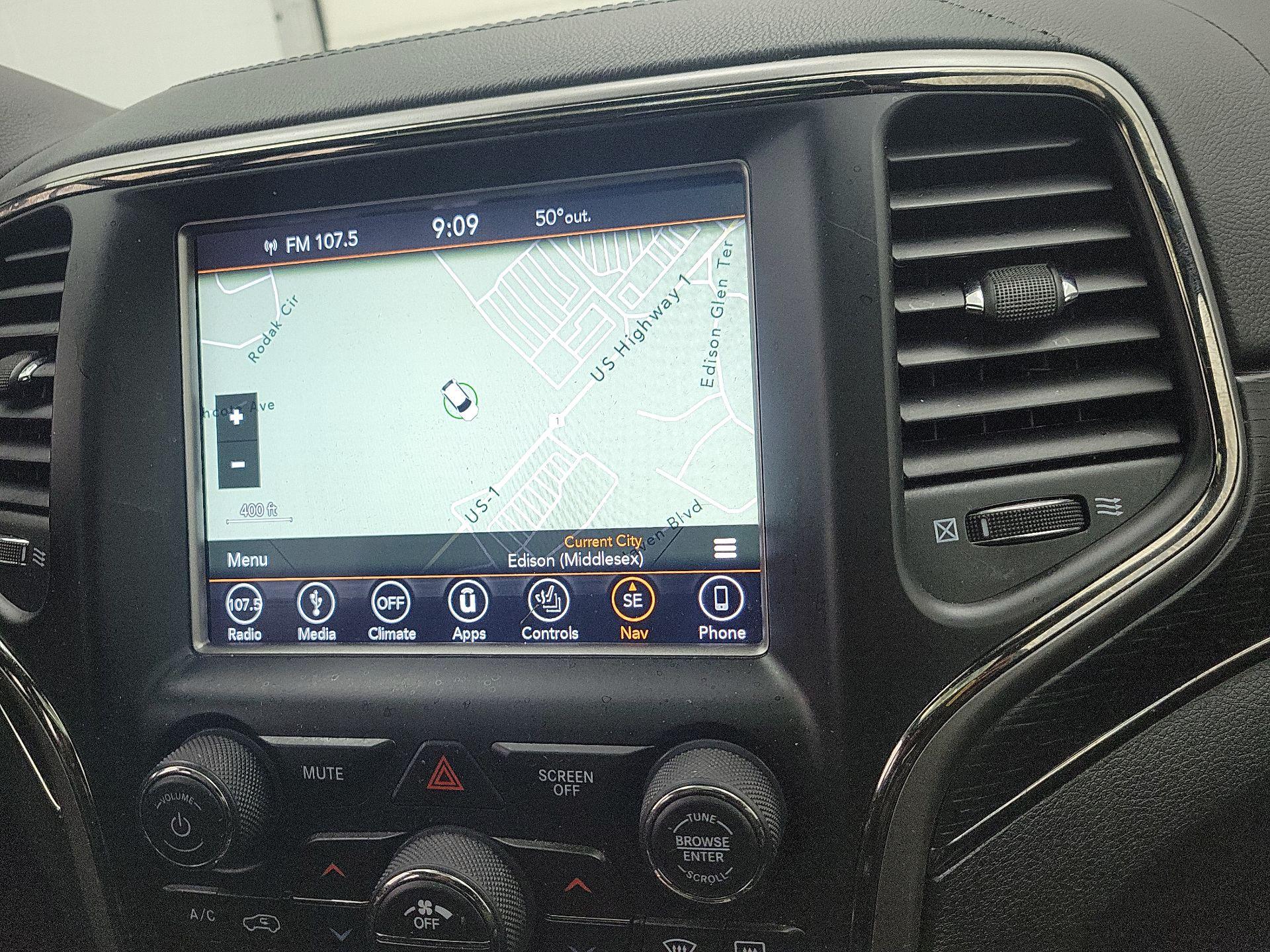 Thumbnail: 2018 Jeep Grand Cherokee - 14