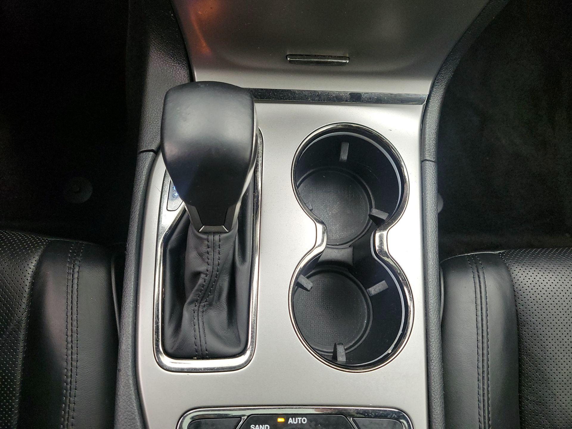 Thumbnail: 2018 Jeep Grand Cherokee - 18