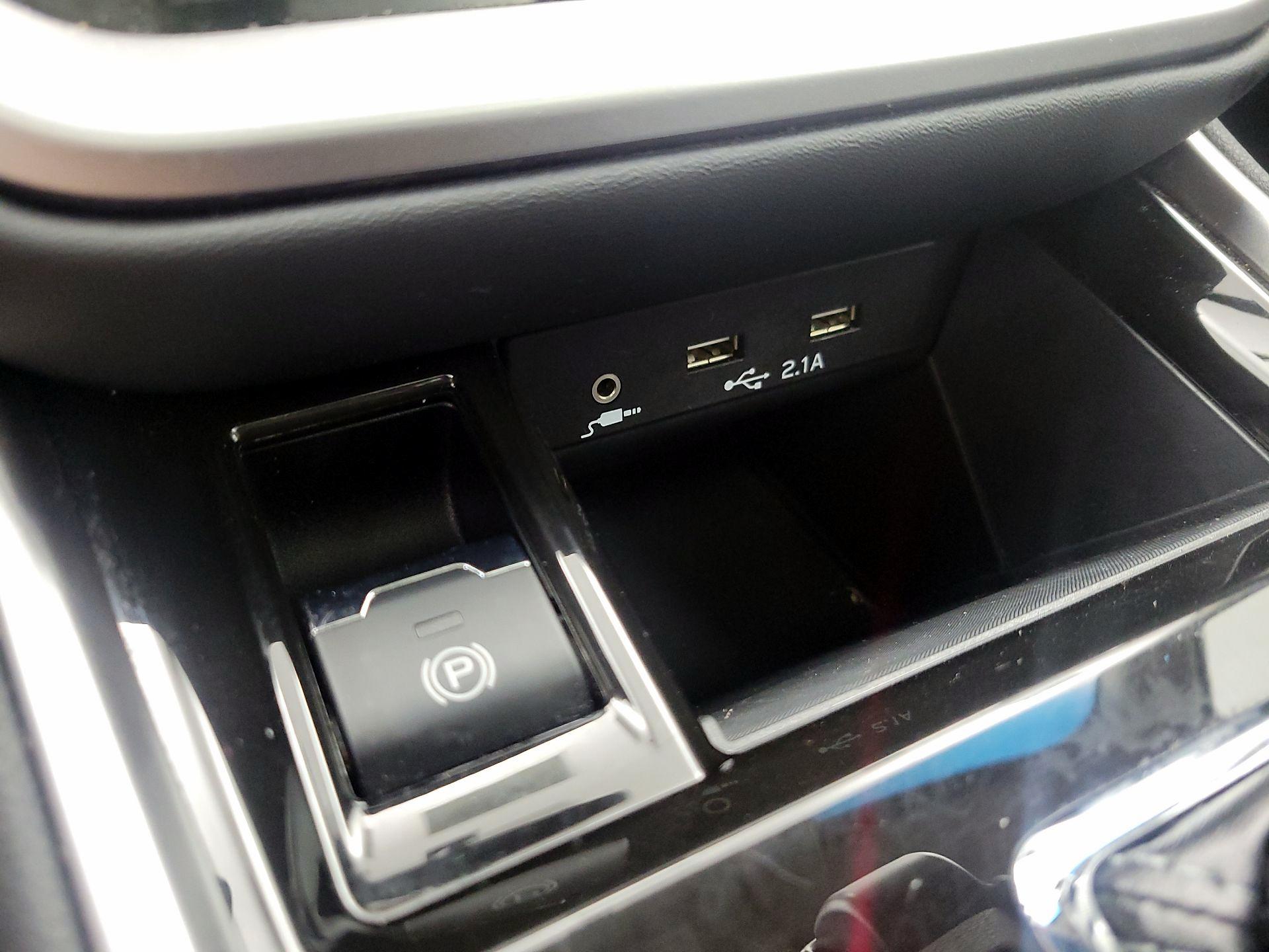 Thumbnail: 2020 Subaru Outback - 18