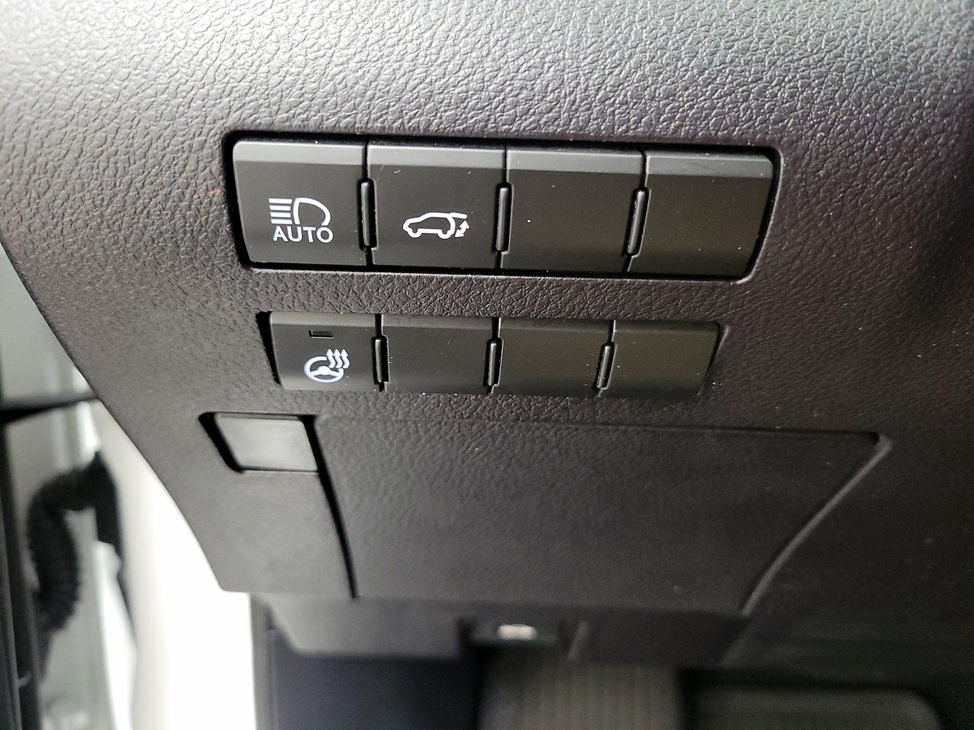 Thumbnail: 2022 Lexus RX - 13