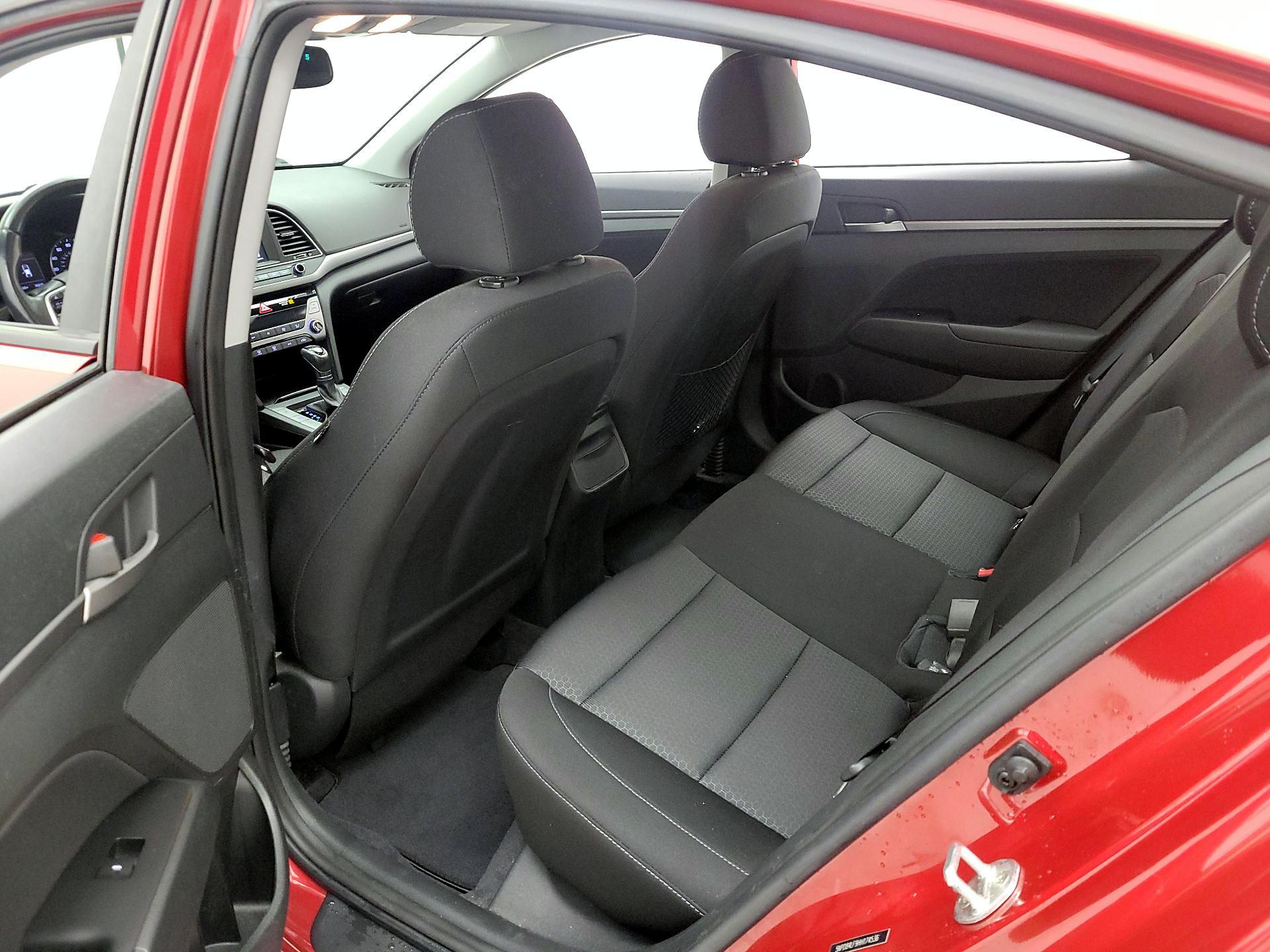 Thumbnail: 2017 Hyundai Elantra - 19