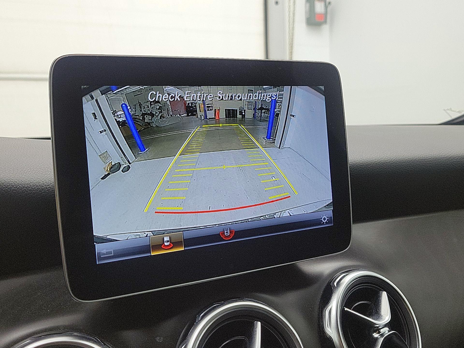 Thumbnail: 2020 Mercedes-Benz GLA - 14