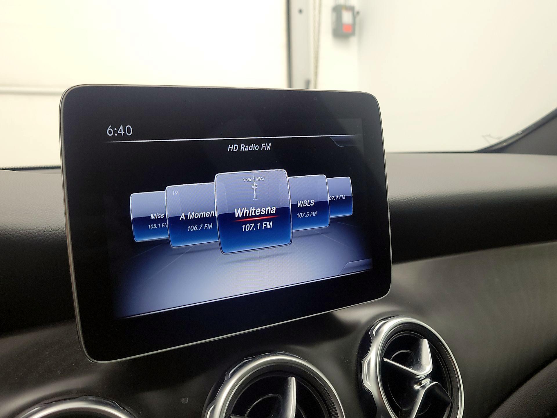 Thumbnail: 2020 Mercedes-Benz GLA - 15