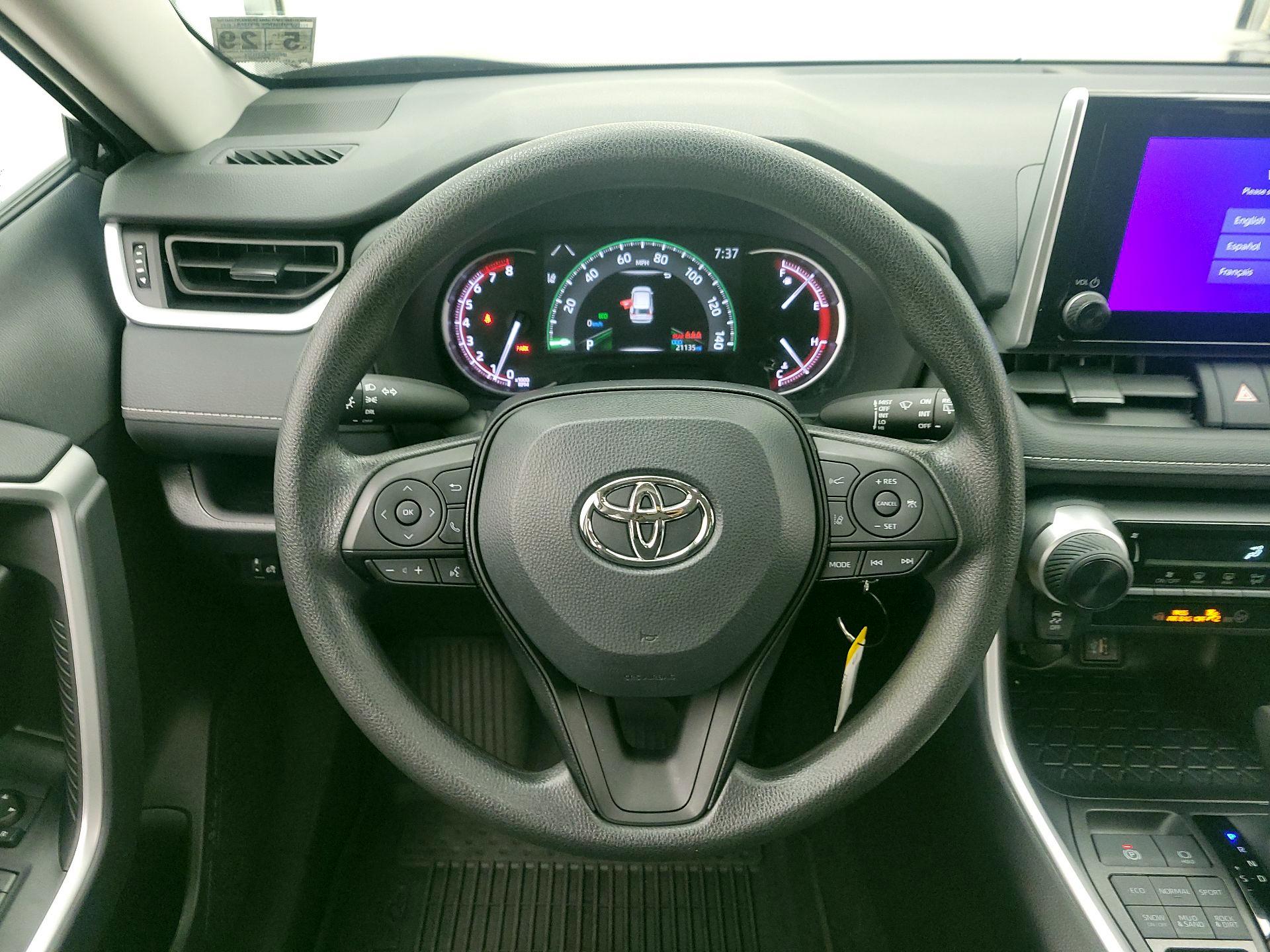 Thumbnail: 2024 Toyota RAV4 - 10