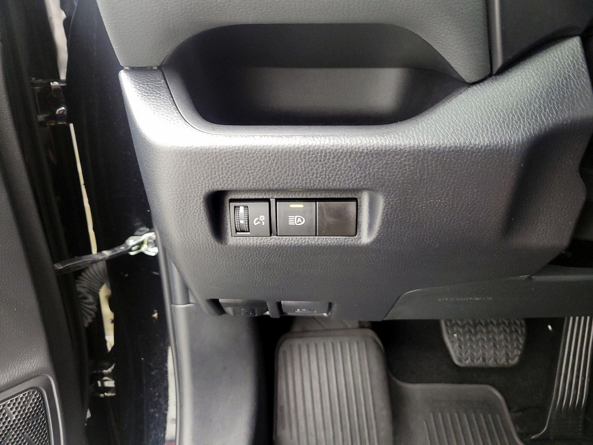 Thumbnail: 2024 Toyota RAV4 - 13