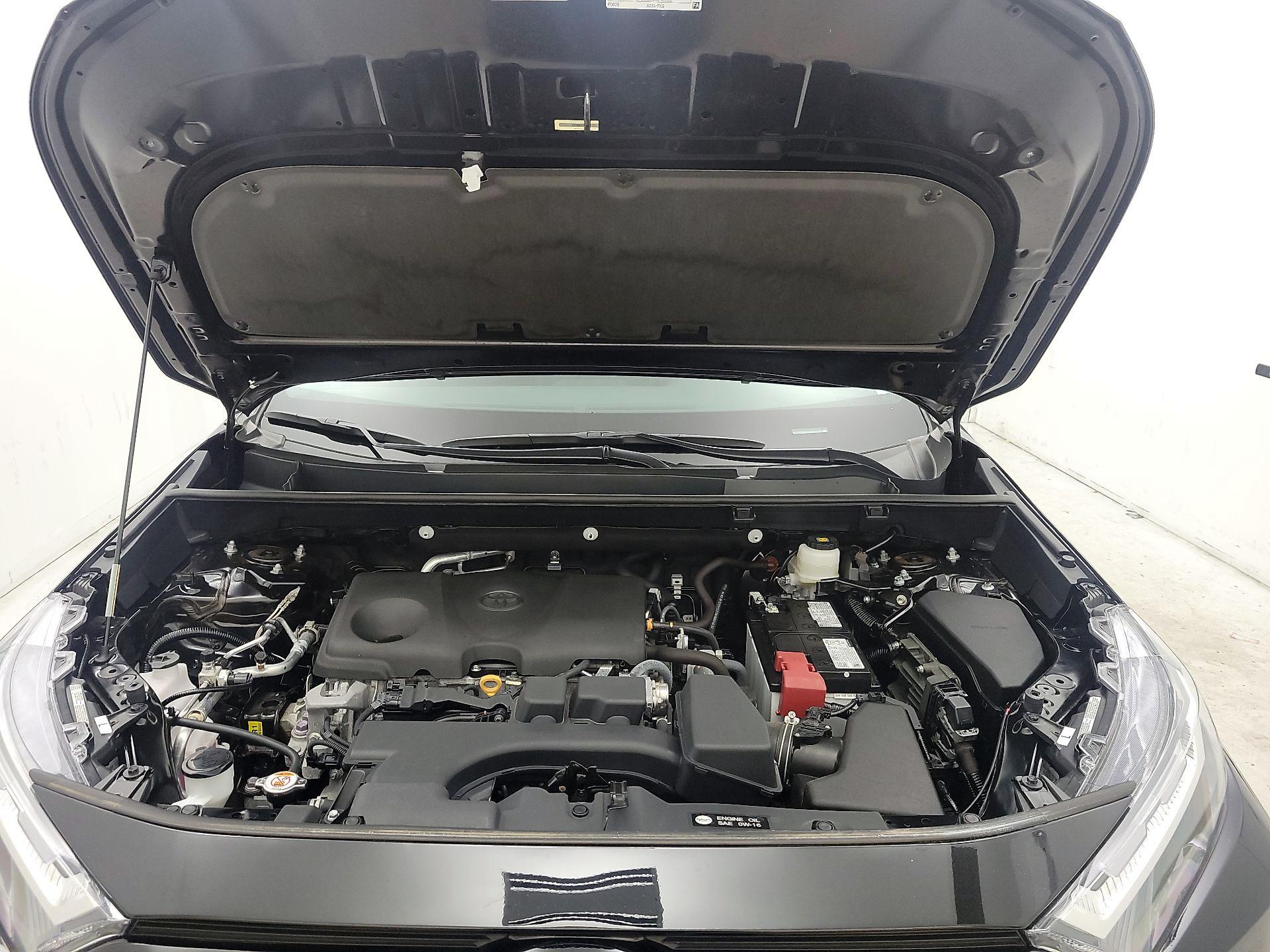 Thumbnail: 2024 Toyota RAV4 - 20