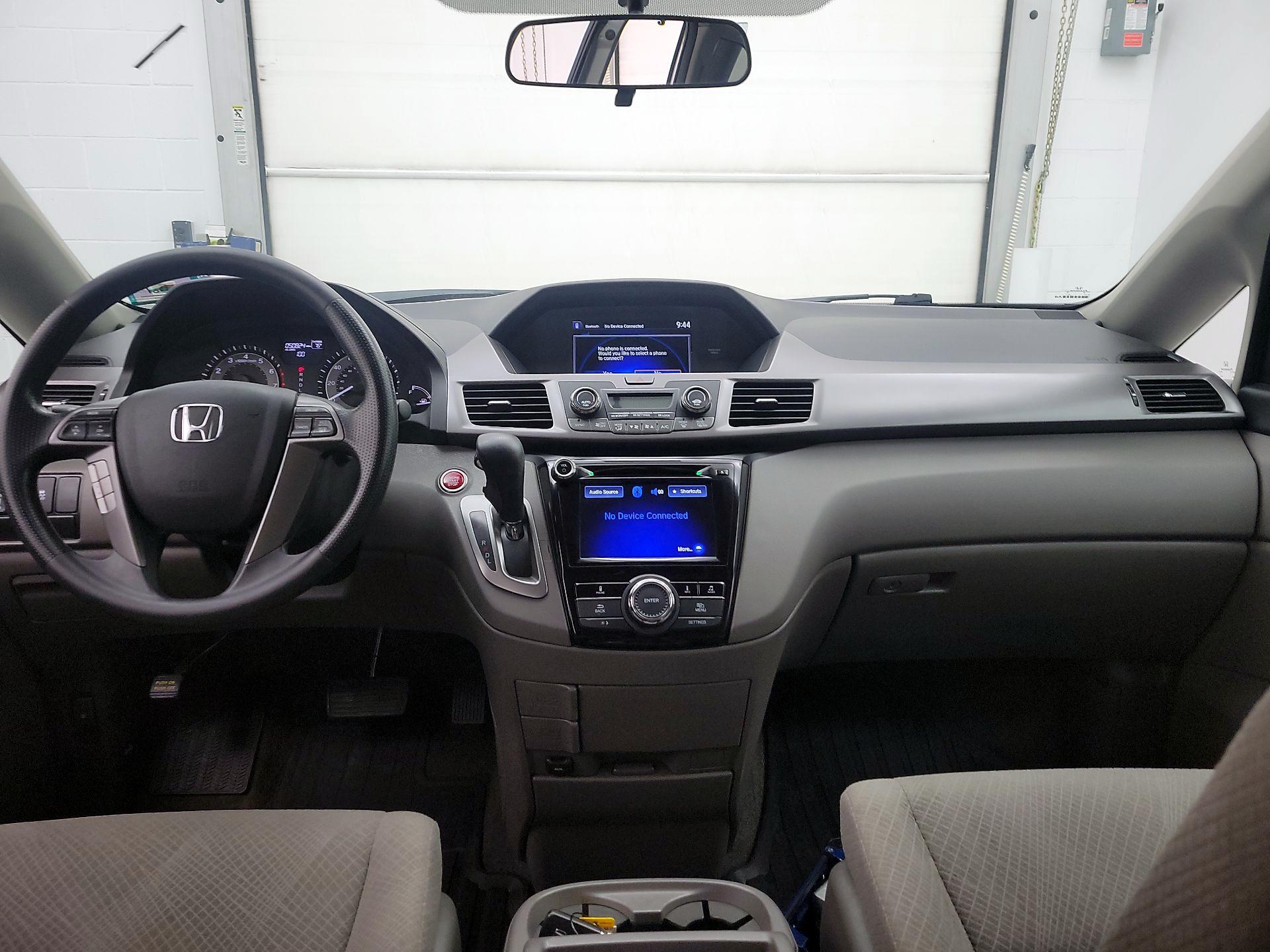 Thumbnail: 2015 Honda Odyssey - 9