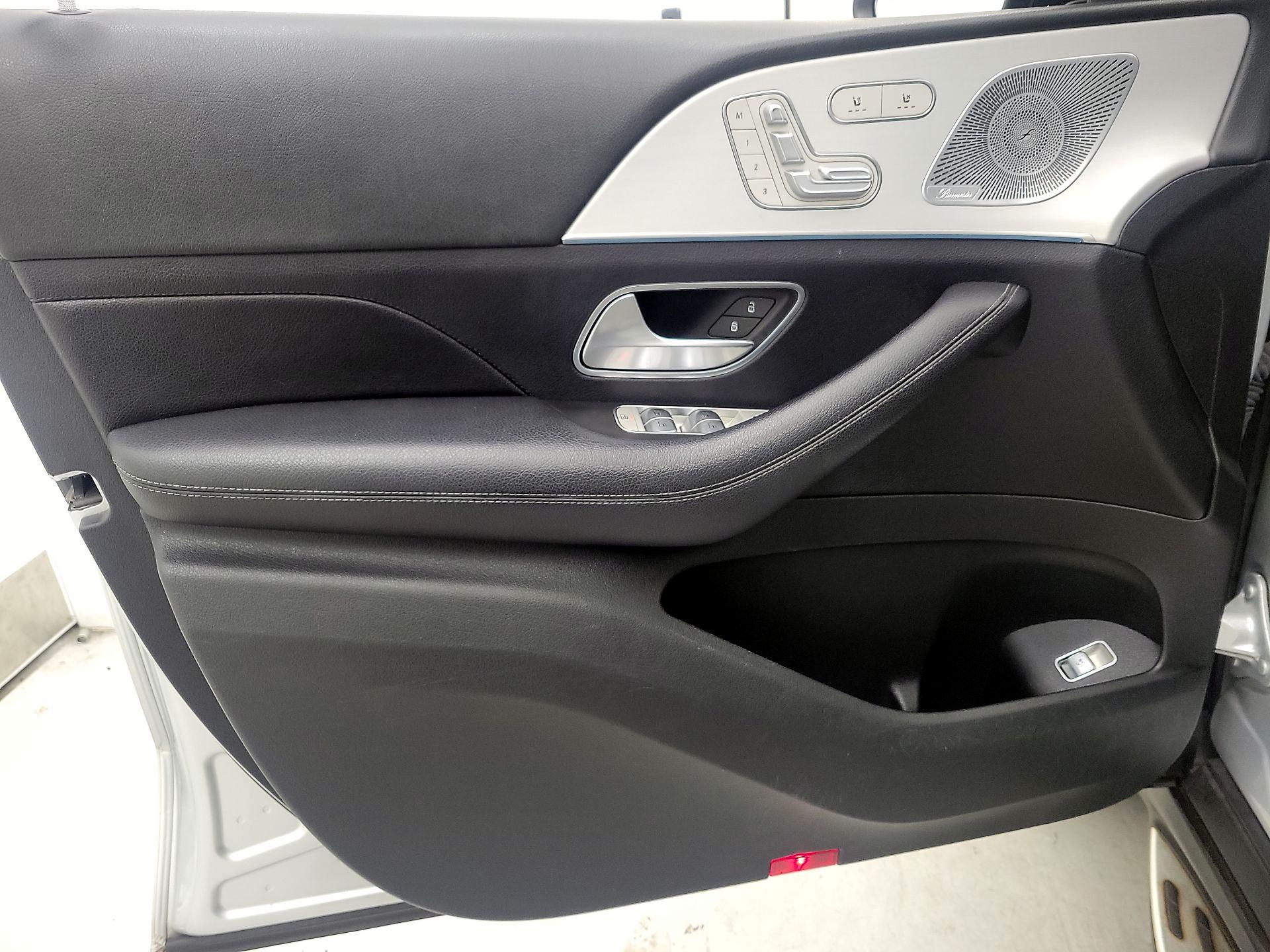 Thumbnail: 2020 Mercedes-Benz GLE - 12