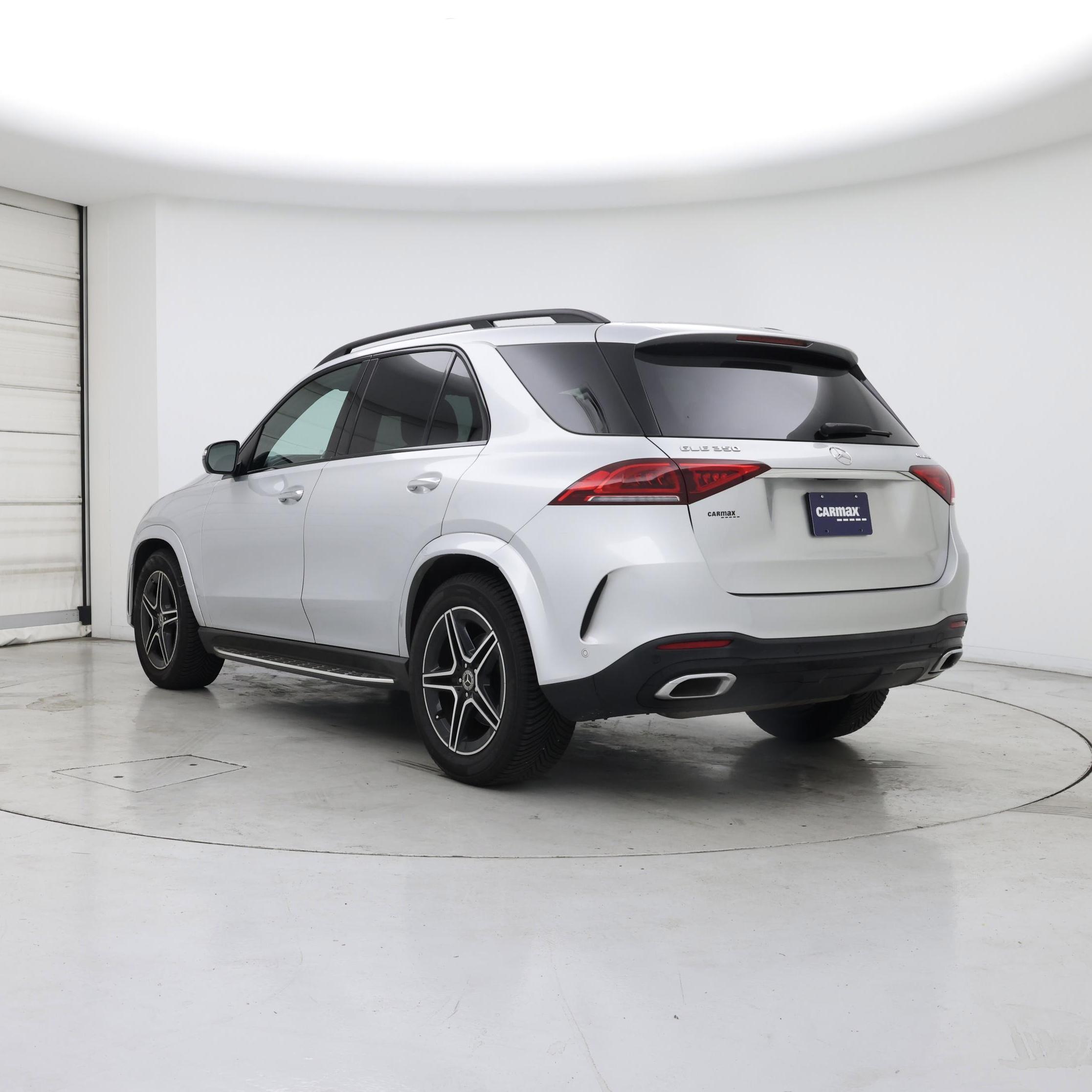 Thumbnail: 2020 Mercedes-Benz GLE - 2