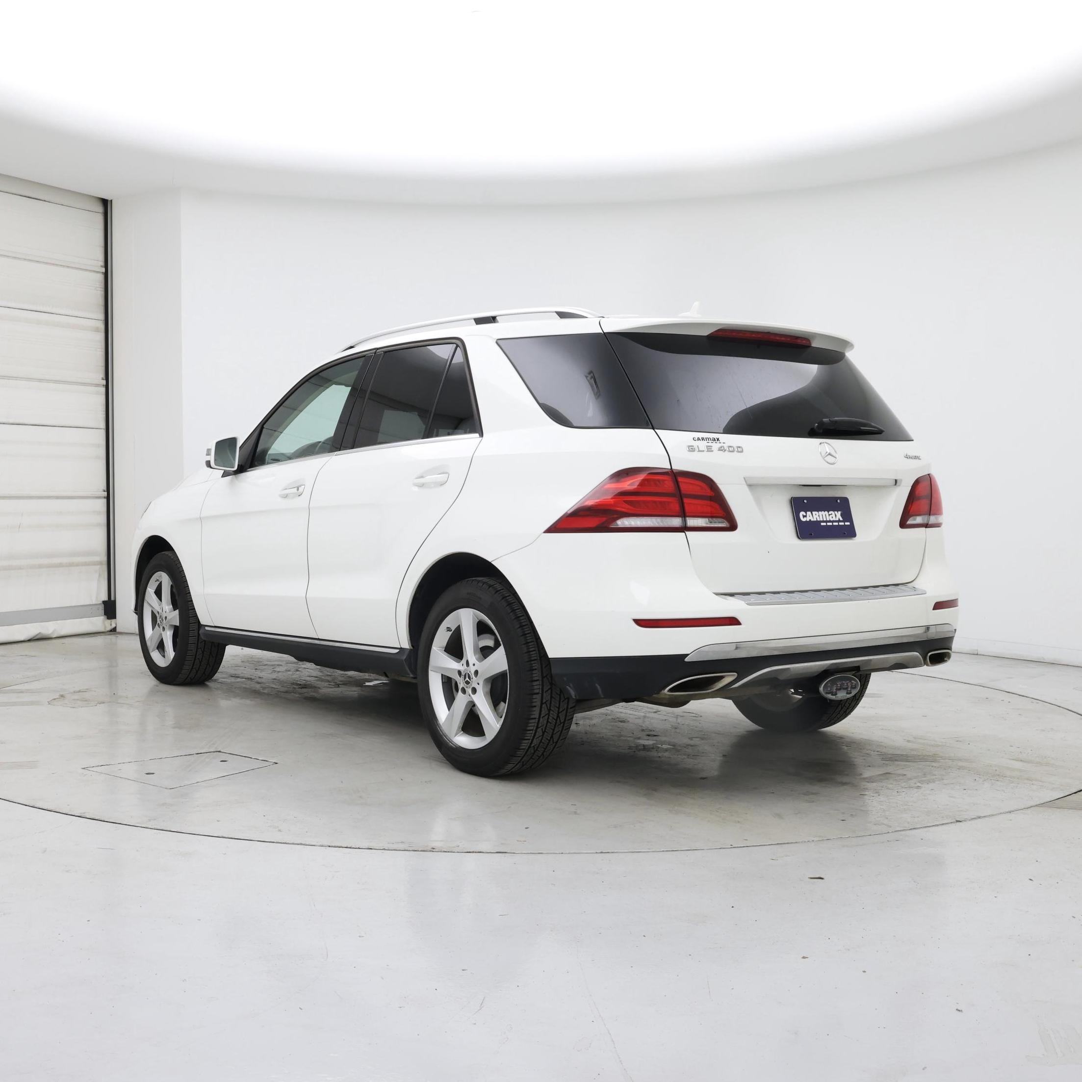 Thumbnail: 2019 Mercedes-Benz GLE - 2