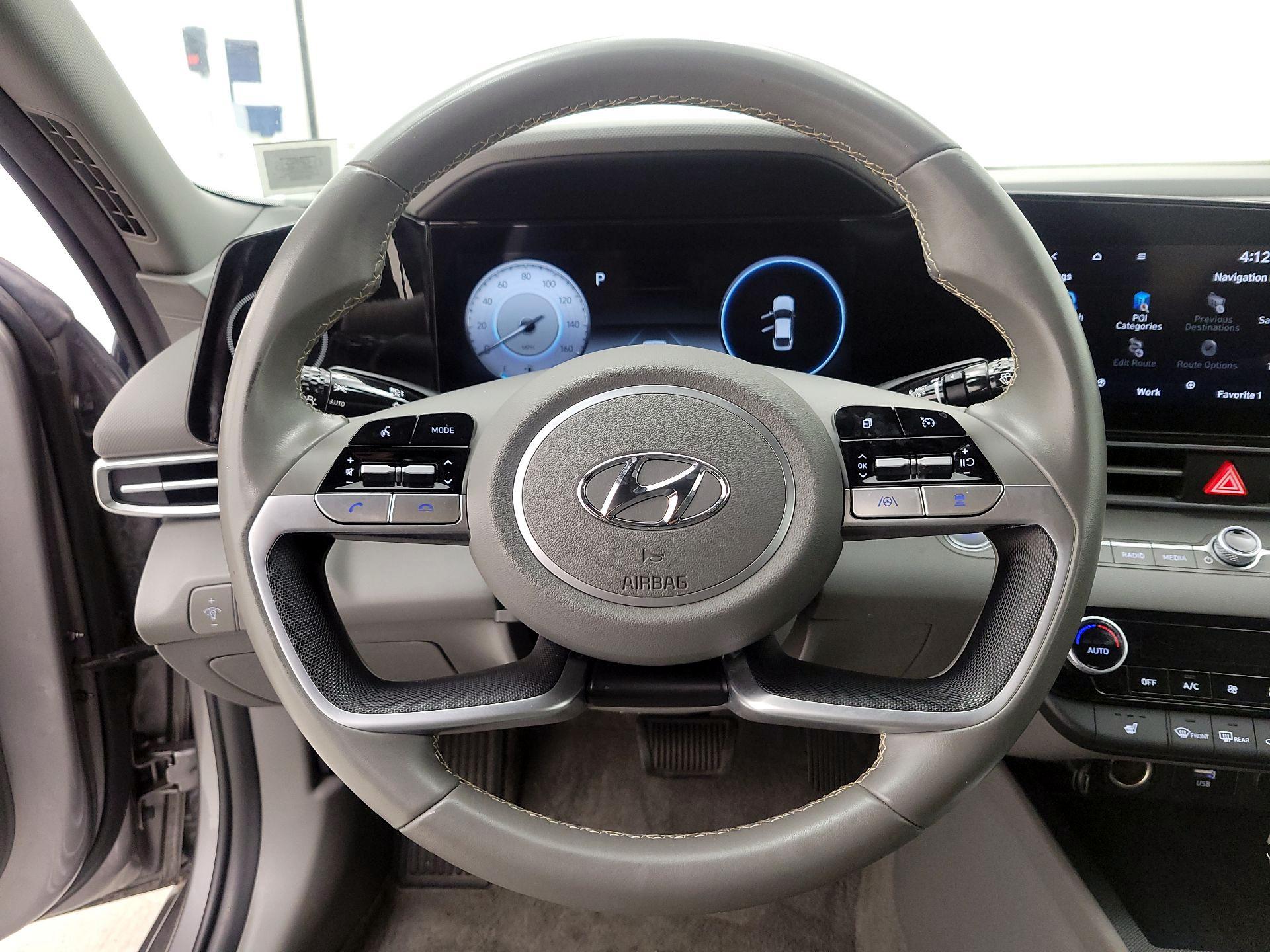 Thumbnail: 2023 Hyundai Elantra - 10