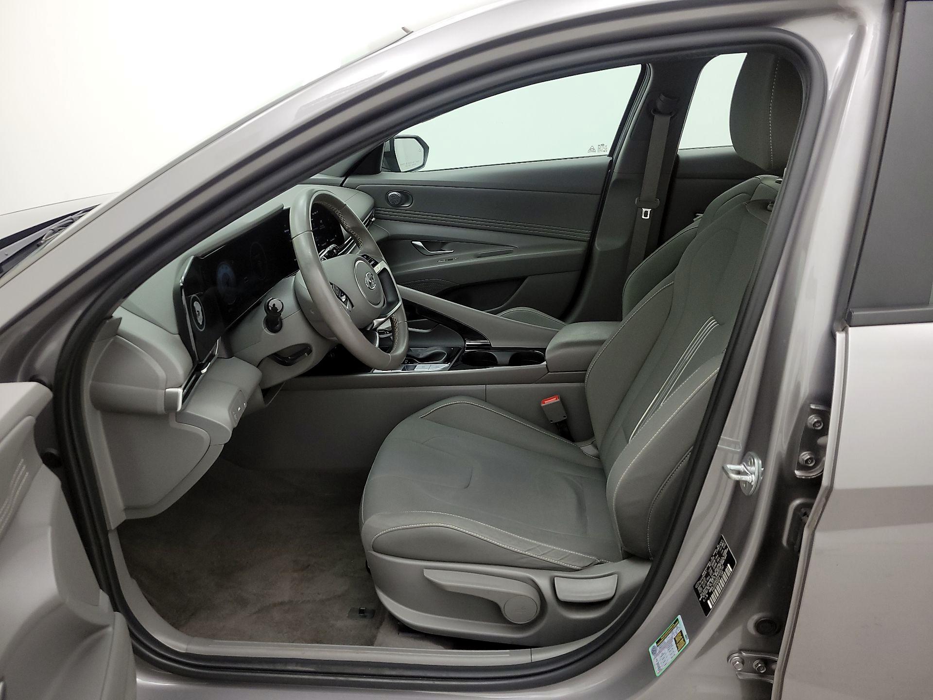 Thumbnail: 2023 Hyundai Elantra - 11