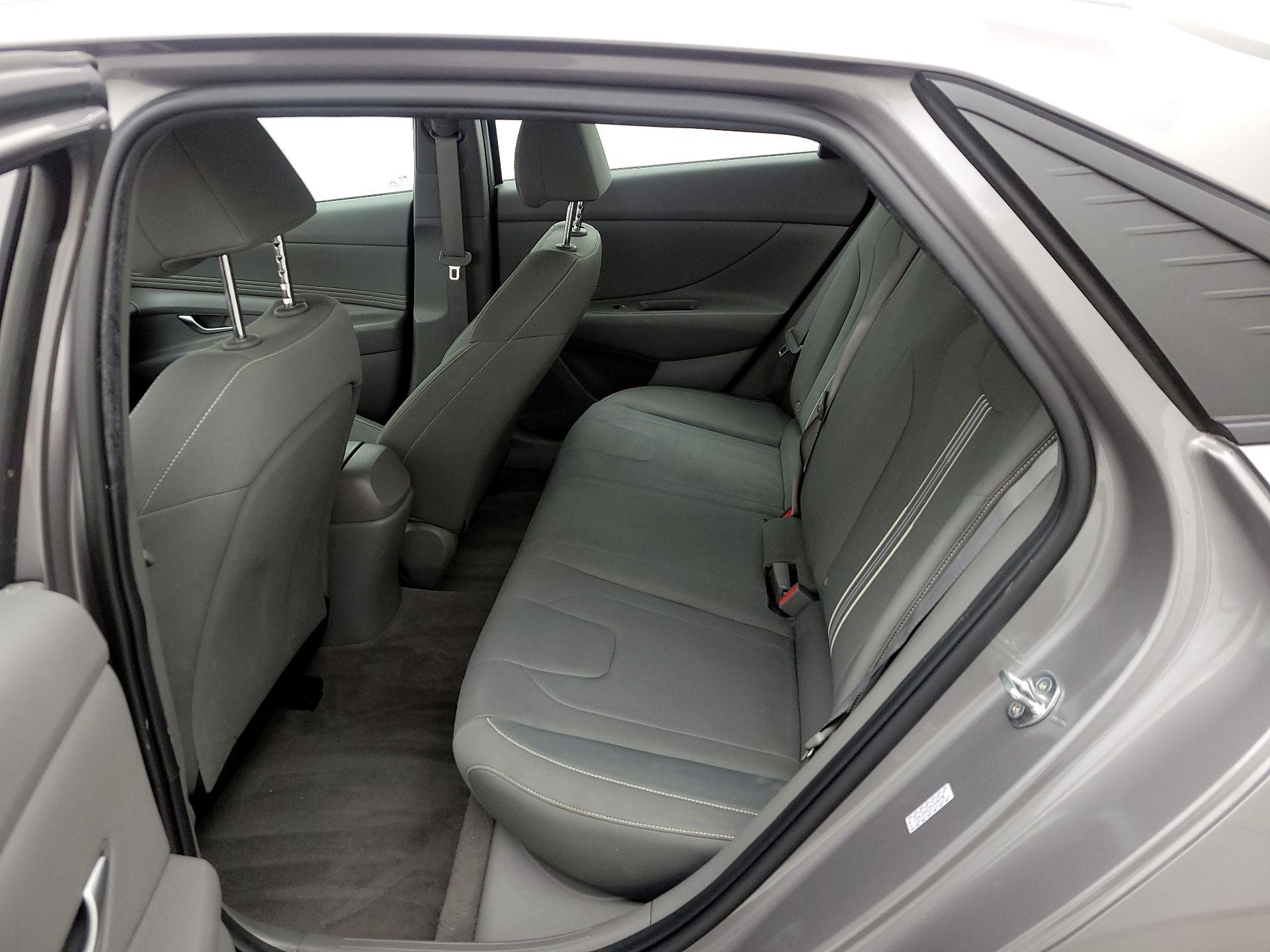 Thumbnail: 2023 Hyundai Elantra - 20