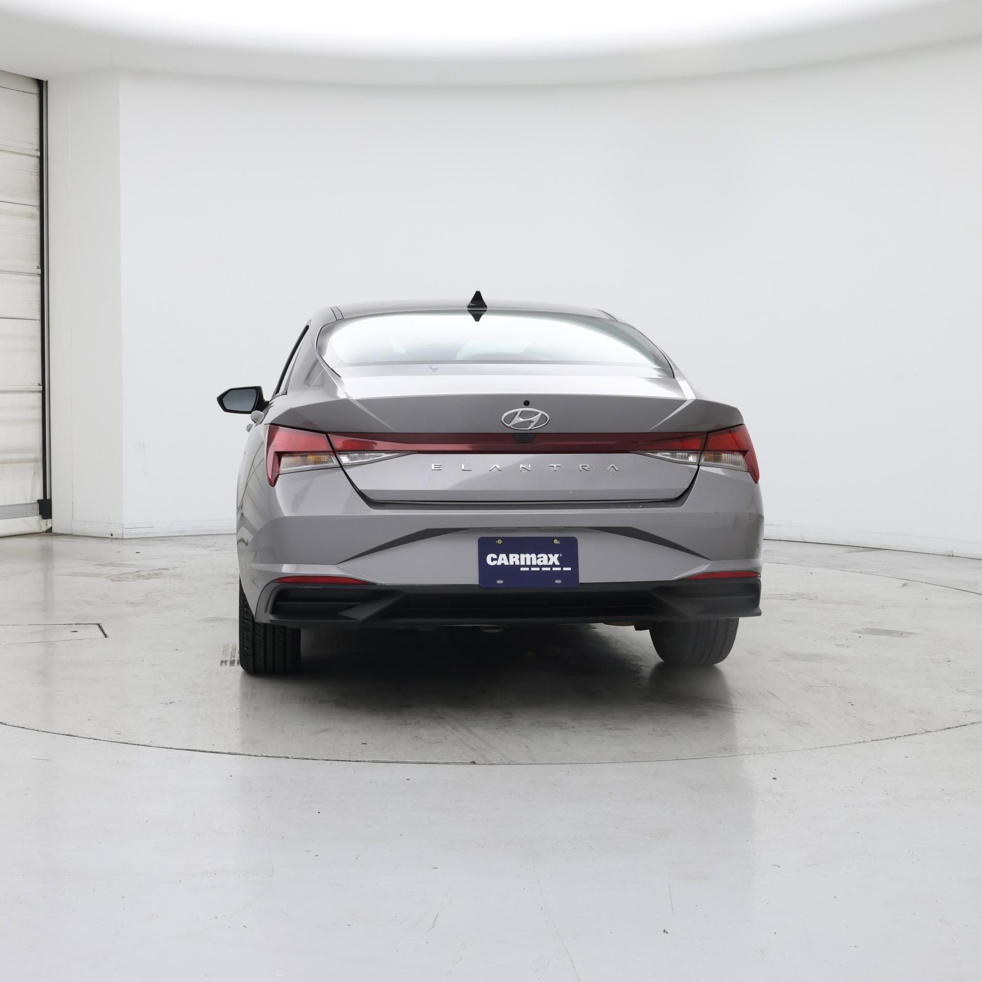 Thumbnail: 2023 Hyundai Elantra - 6