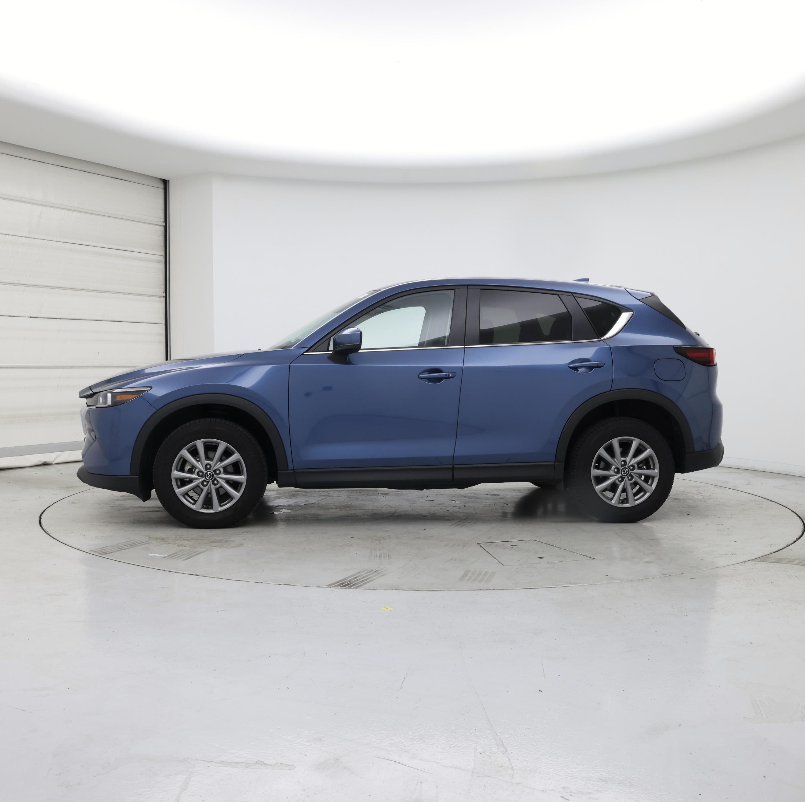 Thumbnail: 2022 Mazda CX-5 - 3