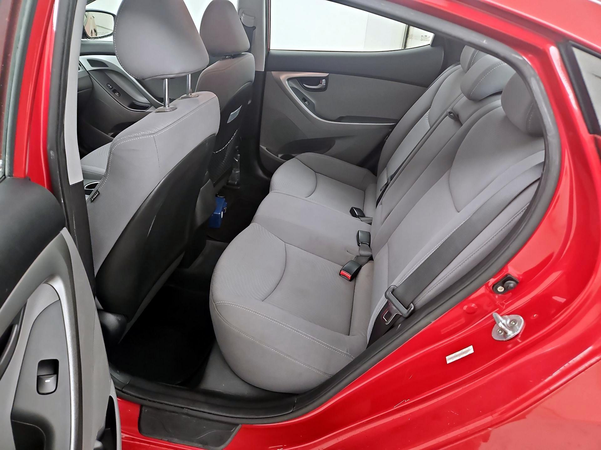 Thumbnail: 2014 Hyundai Elantra - 18