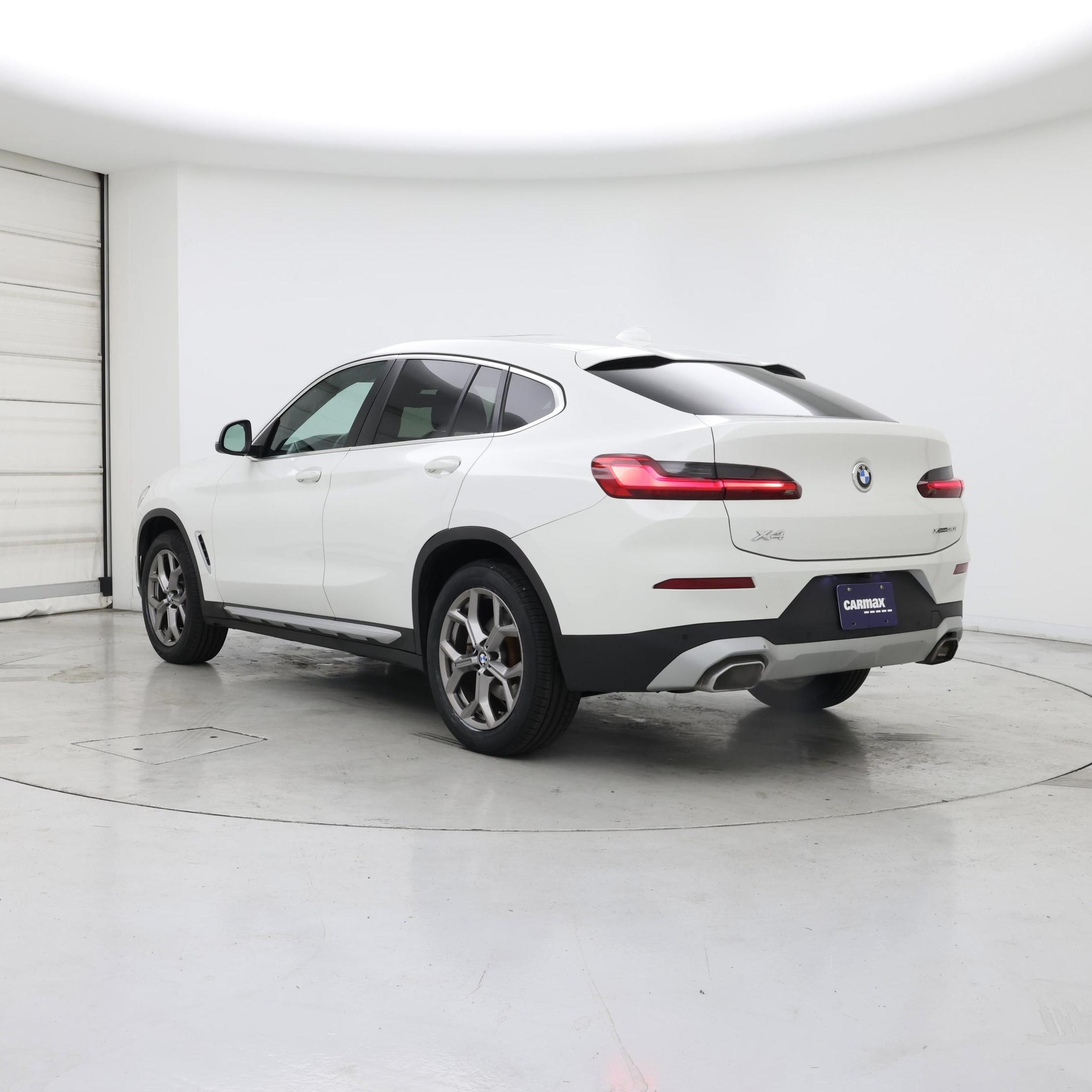 Thumbnail: 2022 BMW X4 - 2