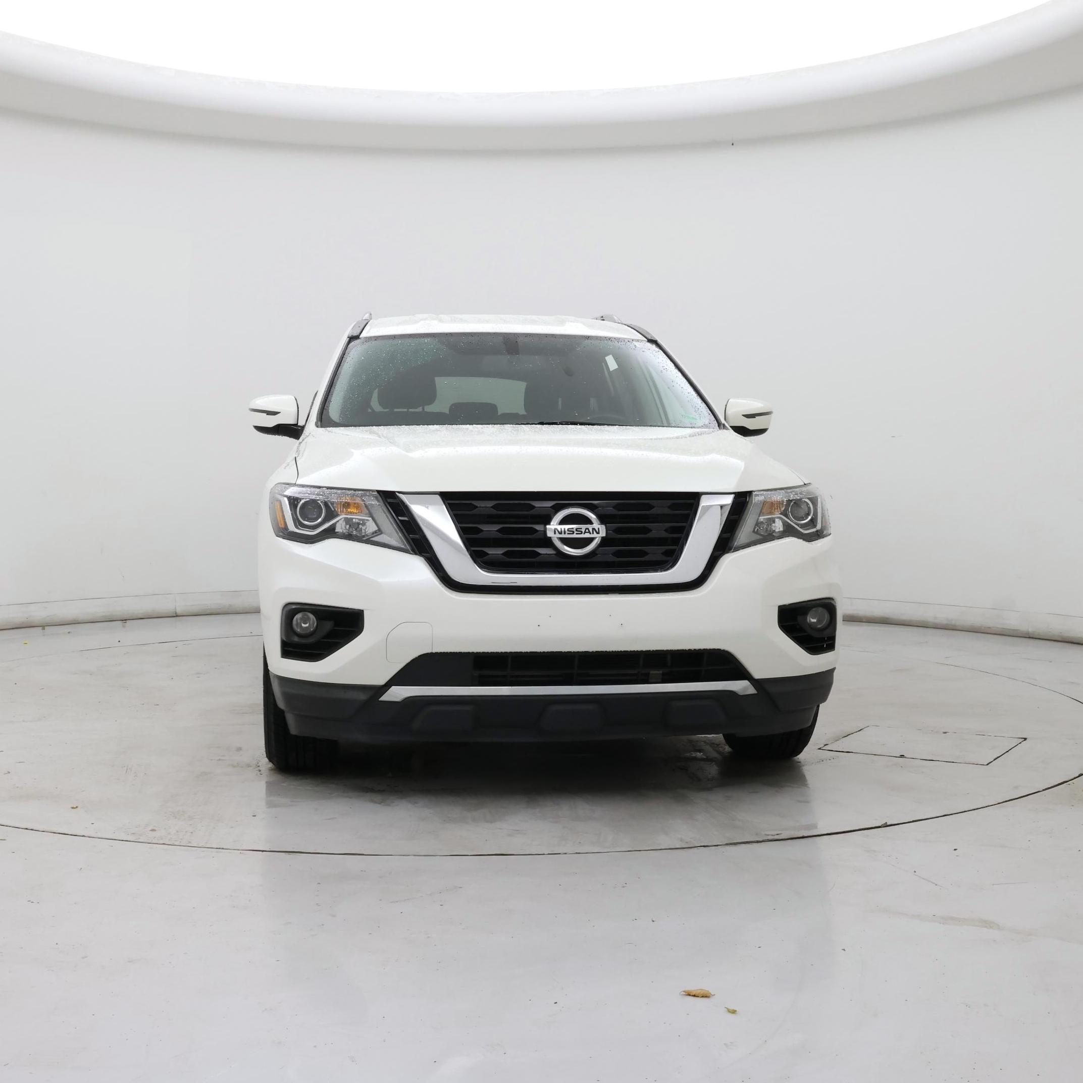 Thumbnail: 2017 Nissan Pathfinder - 5