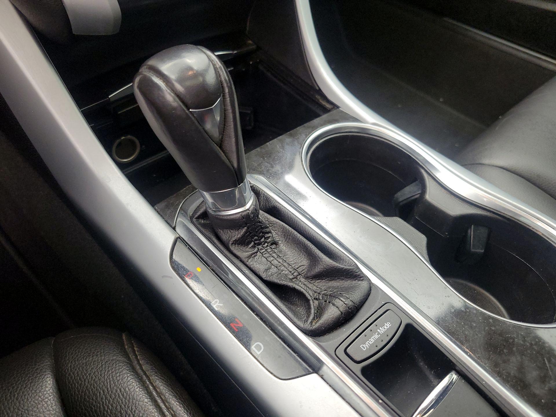 Thumbnail: 2020 Acura TLX - 17