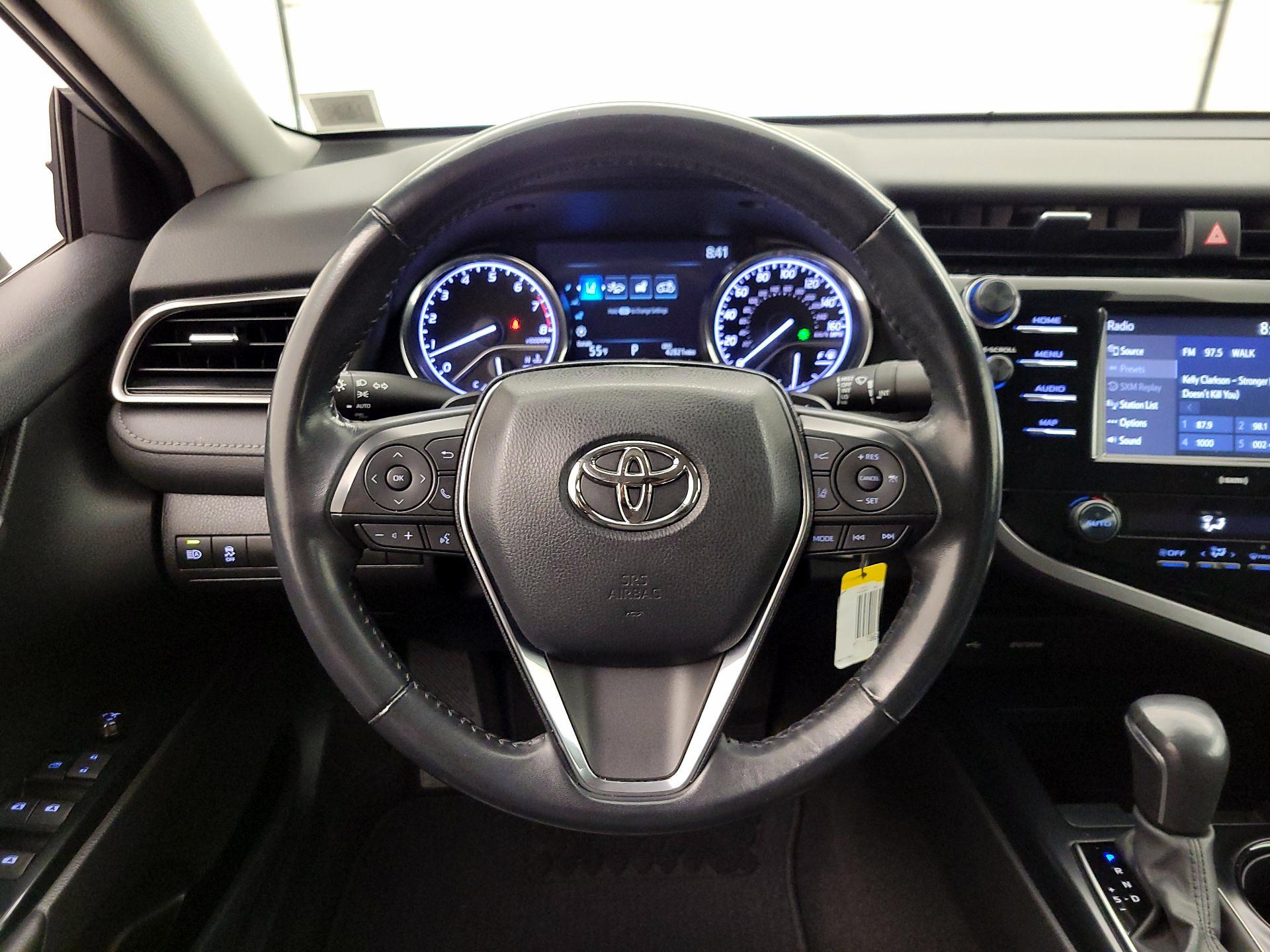 Thumbnail: 2020 Toyota Camry - 10