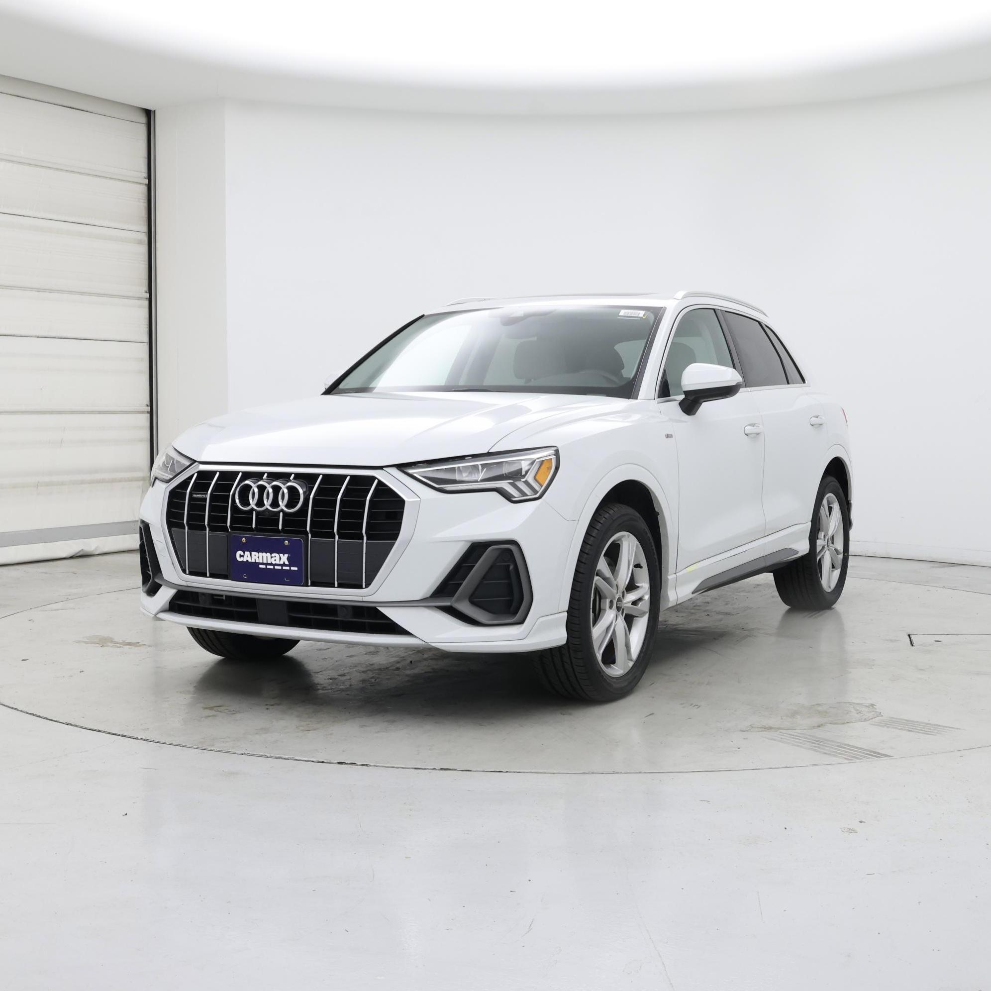 Thumbnail: 2022 Audi Q3 - 4