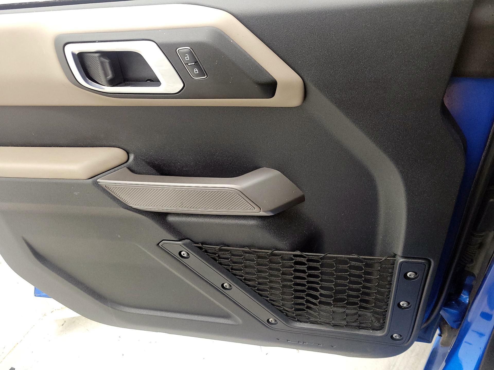 Thumbnail: 2022 Ford Bronco - 12