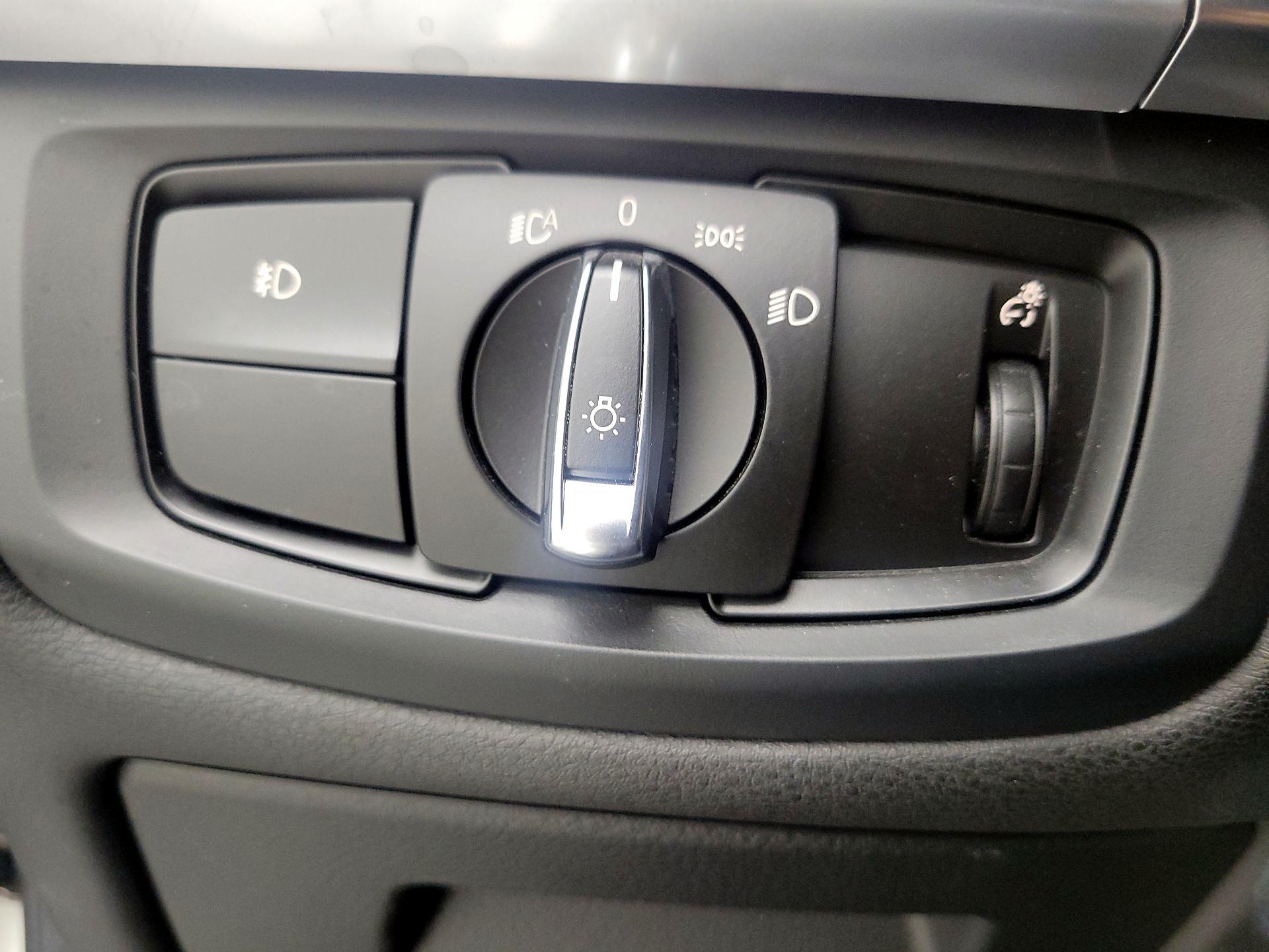 Thumbnail: 2016 BMW X5 - 13