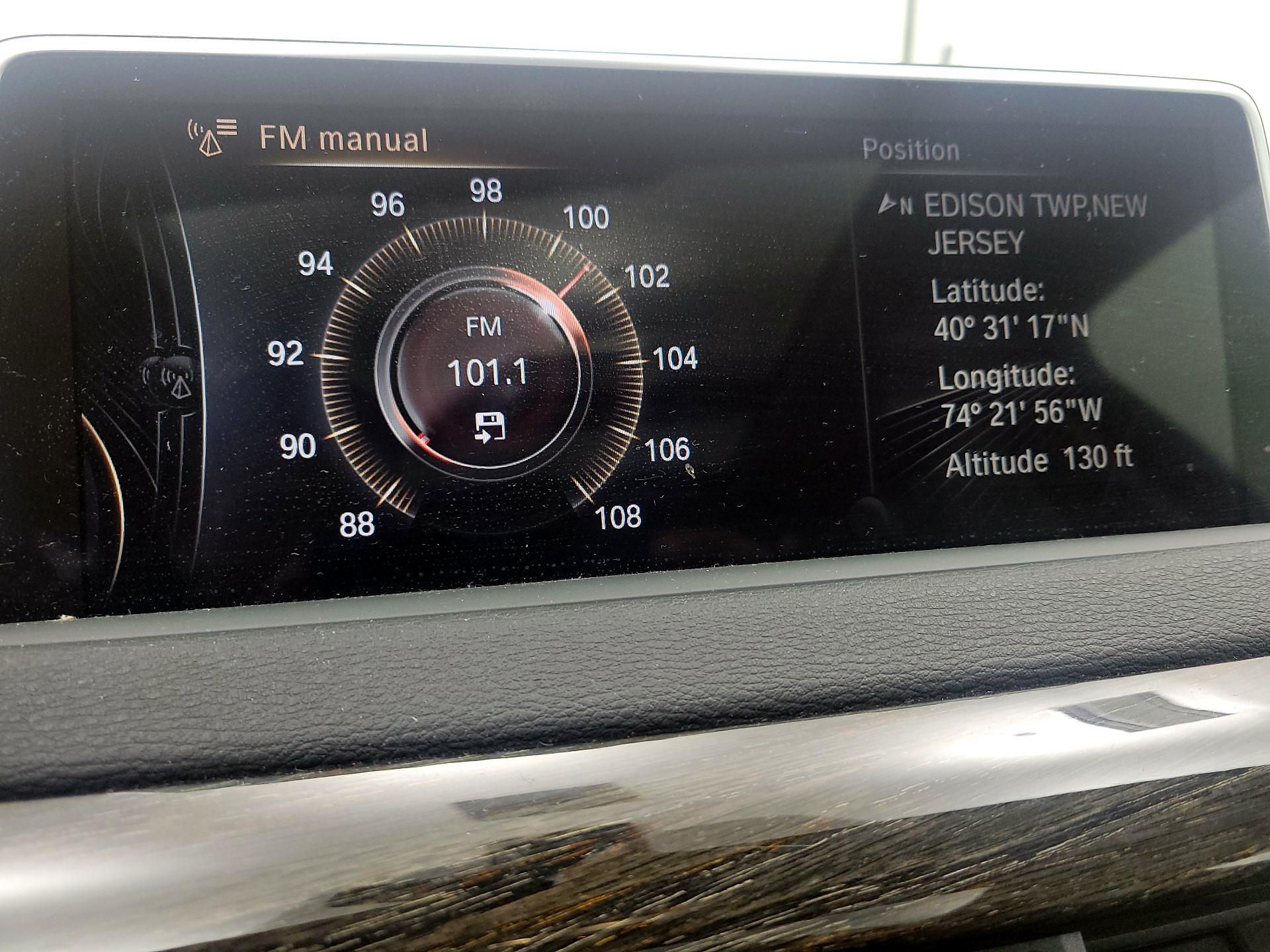 Thumbnail: 2016 BMW X5 - 16