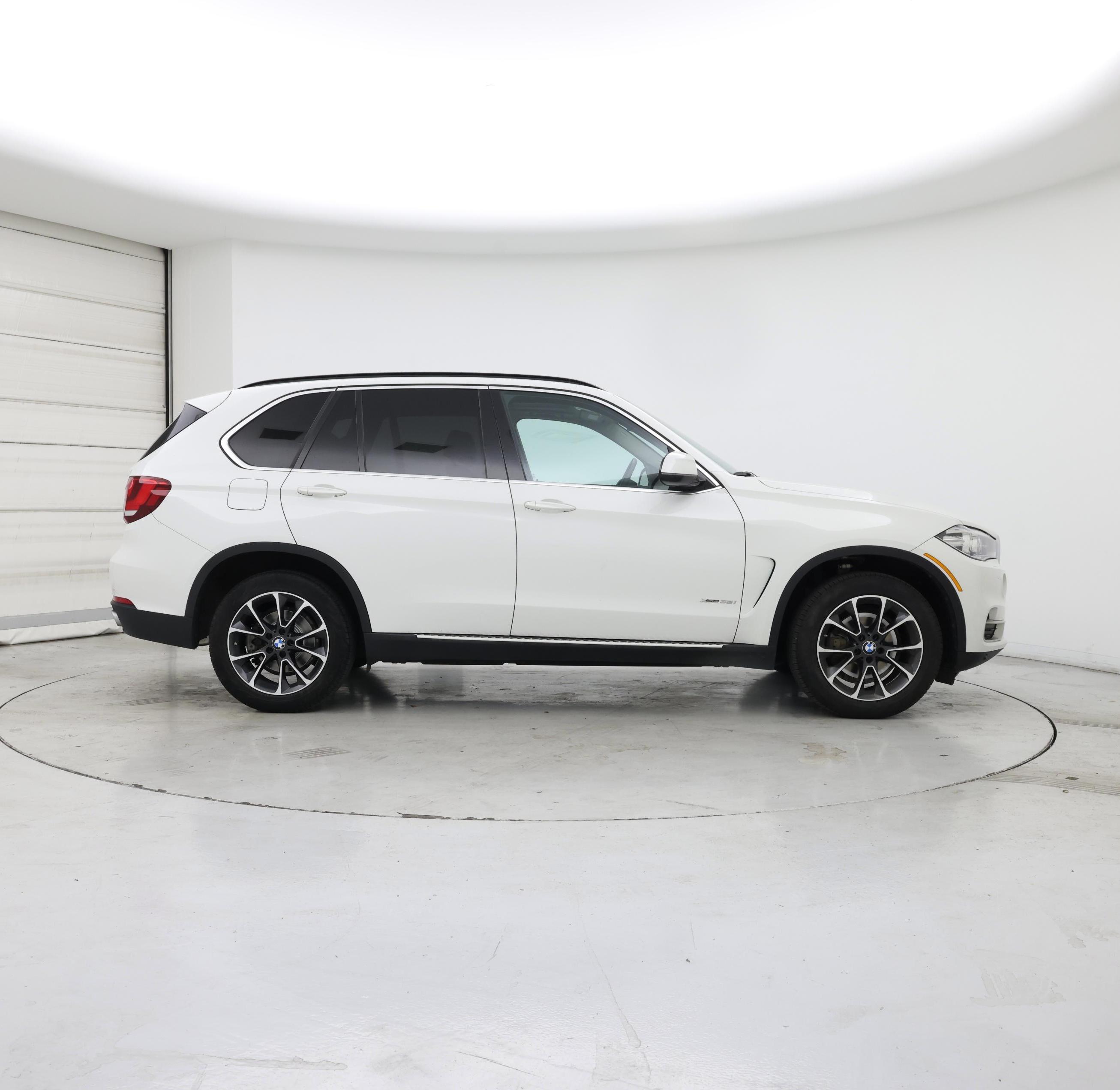 Thumbnail: 2016 BMW X5 - 7